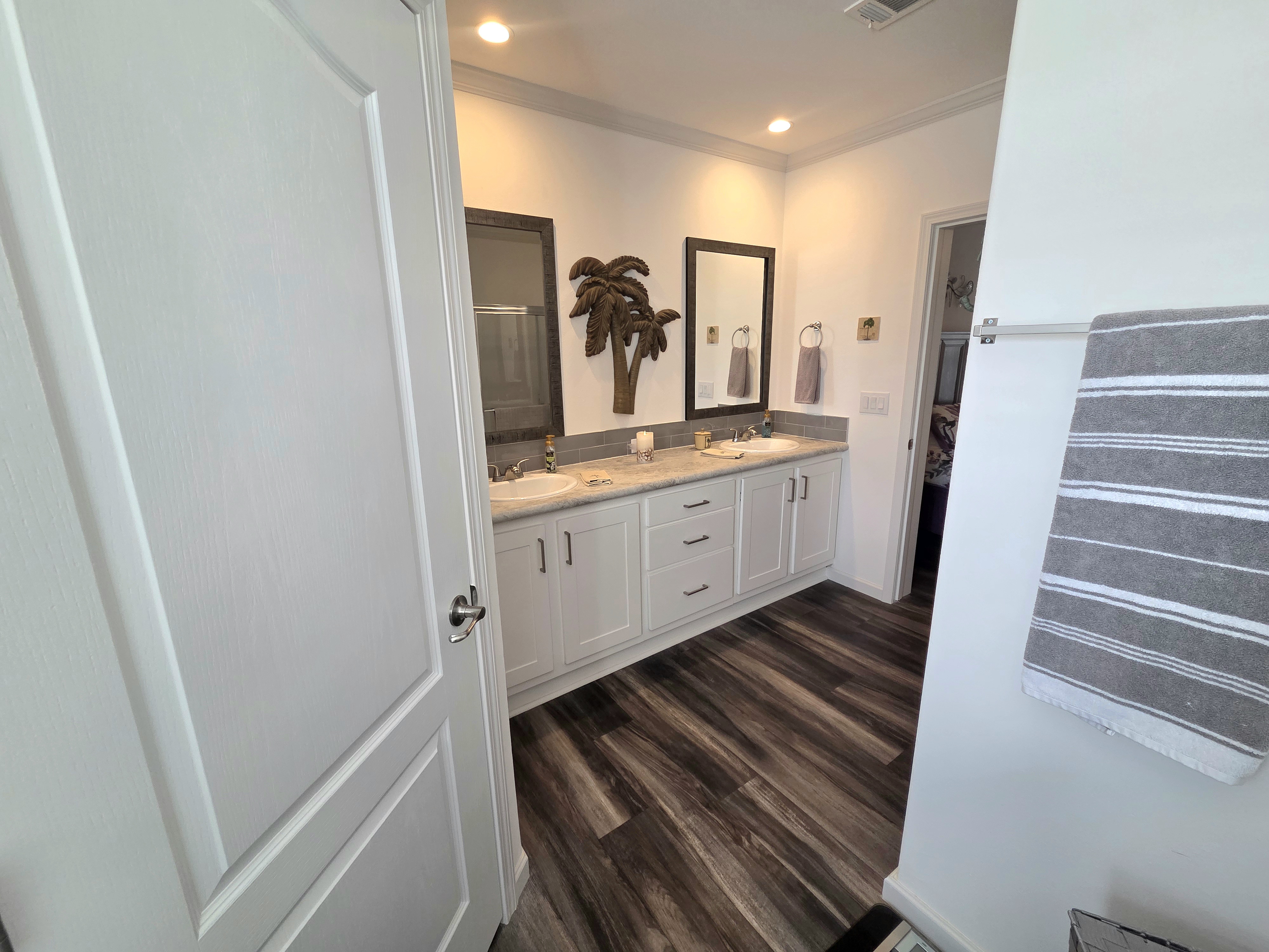 3523 Campari Drive, Ellenton, Florida 34222, 3 Bedrooms Bedrooms, ,2 BathroomsBathrooms,55-Plus Mobile Home,For Sale,Campari Drive,4236