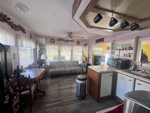 8225 Arevee Drive, Lot 130, New Port Richey, Florida 34653, 1 Bedroom Bedrooms, ,1 BathroomBathrooms,55-Plus Mobile Home,For Sale,Arevee Drive, Lot 130,4238