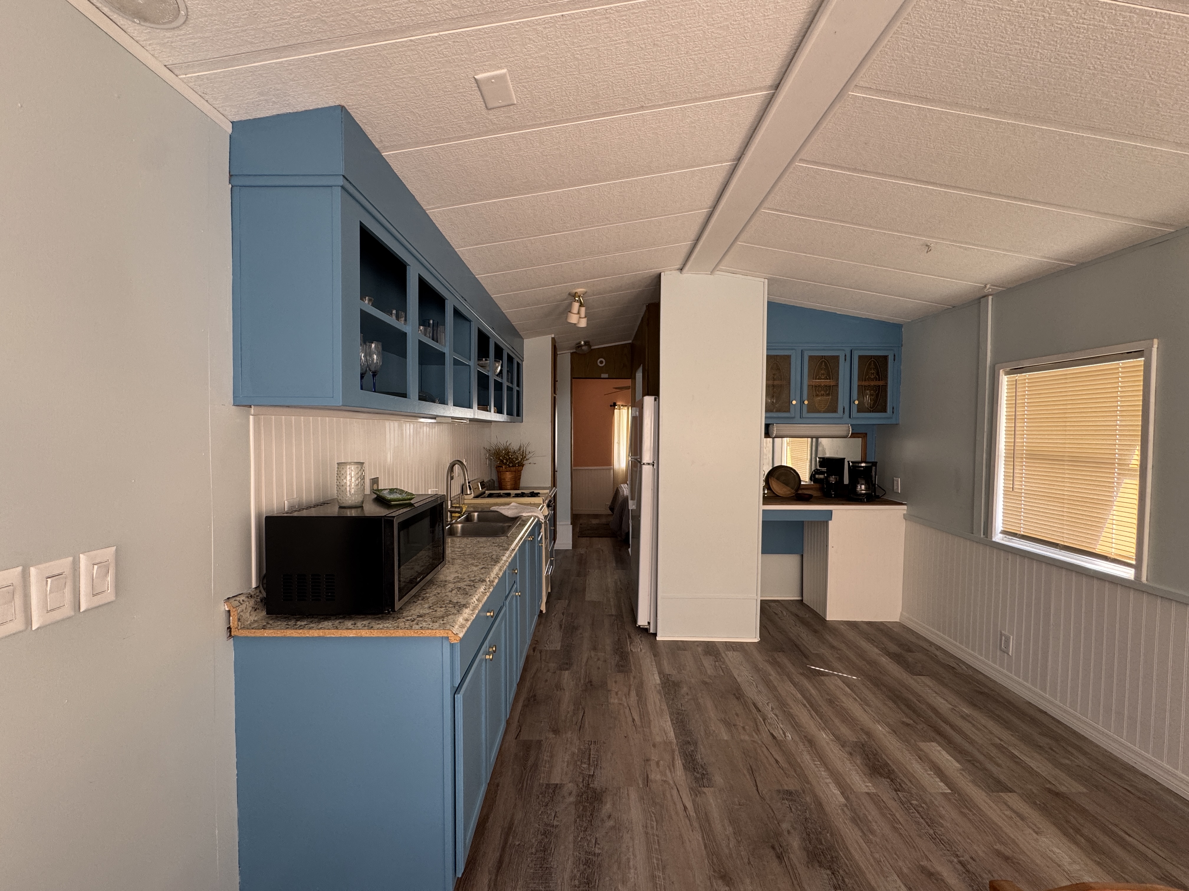 3837 Ali Ala Loop, Ruskin, Florida 33570, 1 Bedroom Bedrooms, ,1.5 BathroomsBathrooms,All - Age Mobile Home,For Sale,Ali Ala Loop,4239