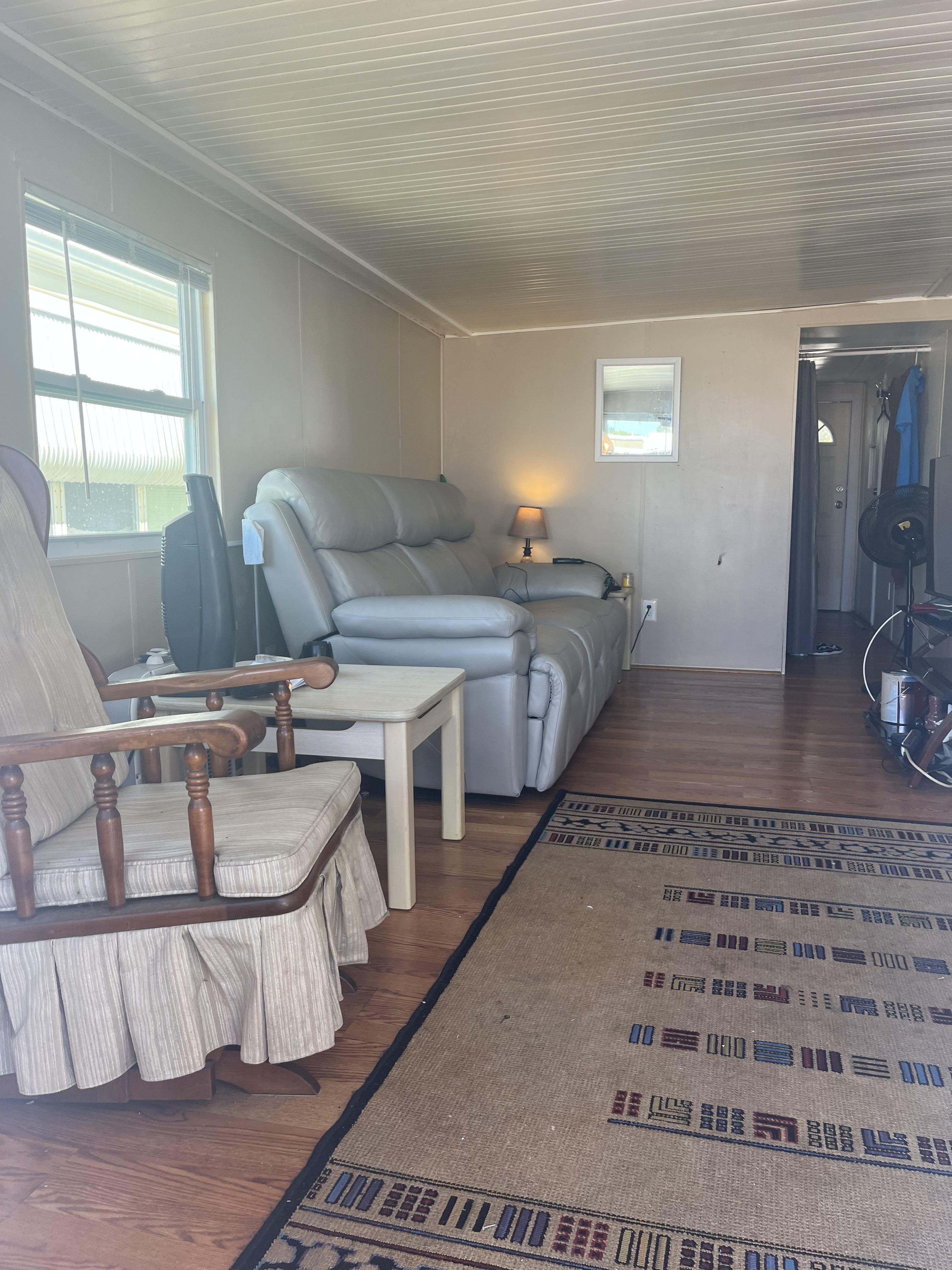 4702 Quebec St, Lot 400, Holiday, Florida 34690, 2 Bedrooms Bedrooms, ,1 BathroomBathrooms,All - Age Mobile Home,For Sale,Quebec St, Lot 400,4241