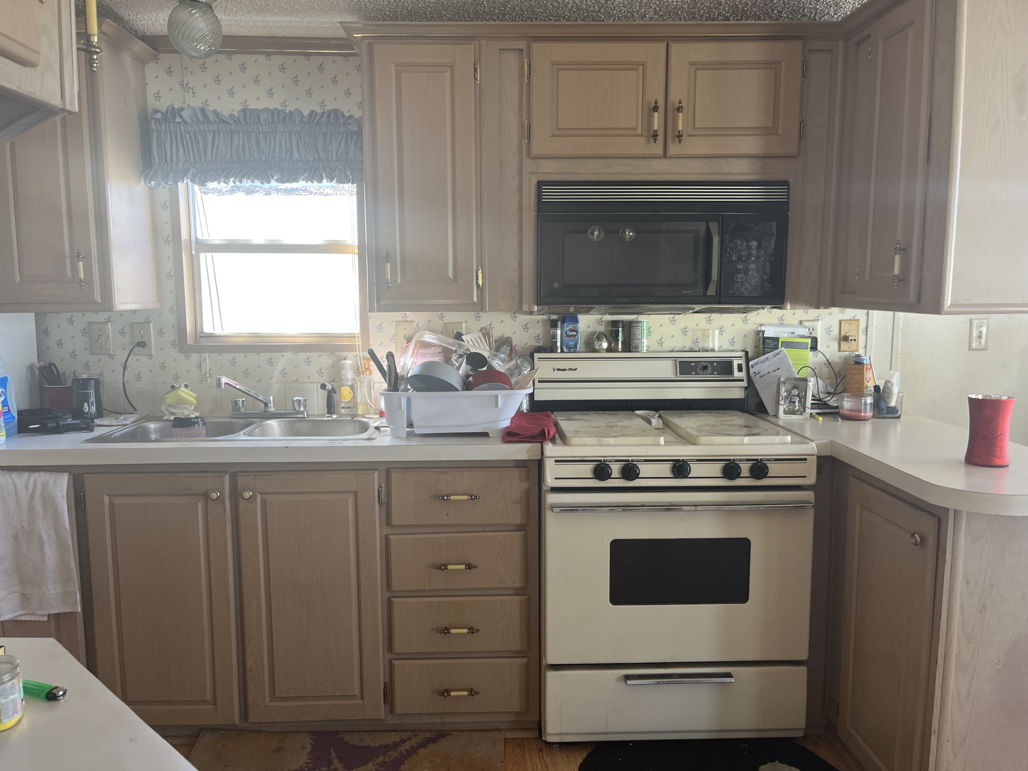 4702 Quebec St, Lot 400, Holiday, Florida 34690, 2 Bedrooms Bedrooms, ,1 BathroomBathrooms,All - Age Mobile Home,For Sale,Quebec St, Lot 400,4241