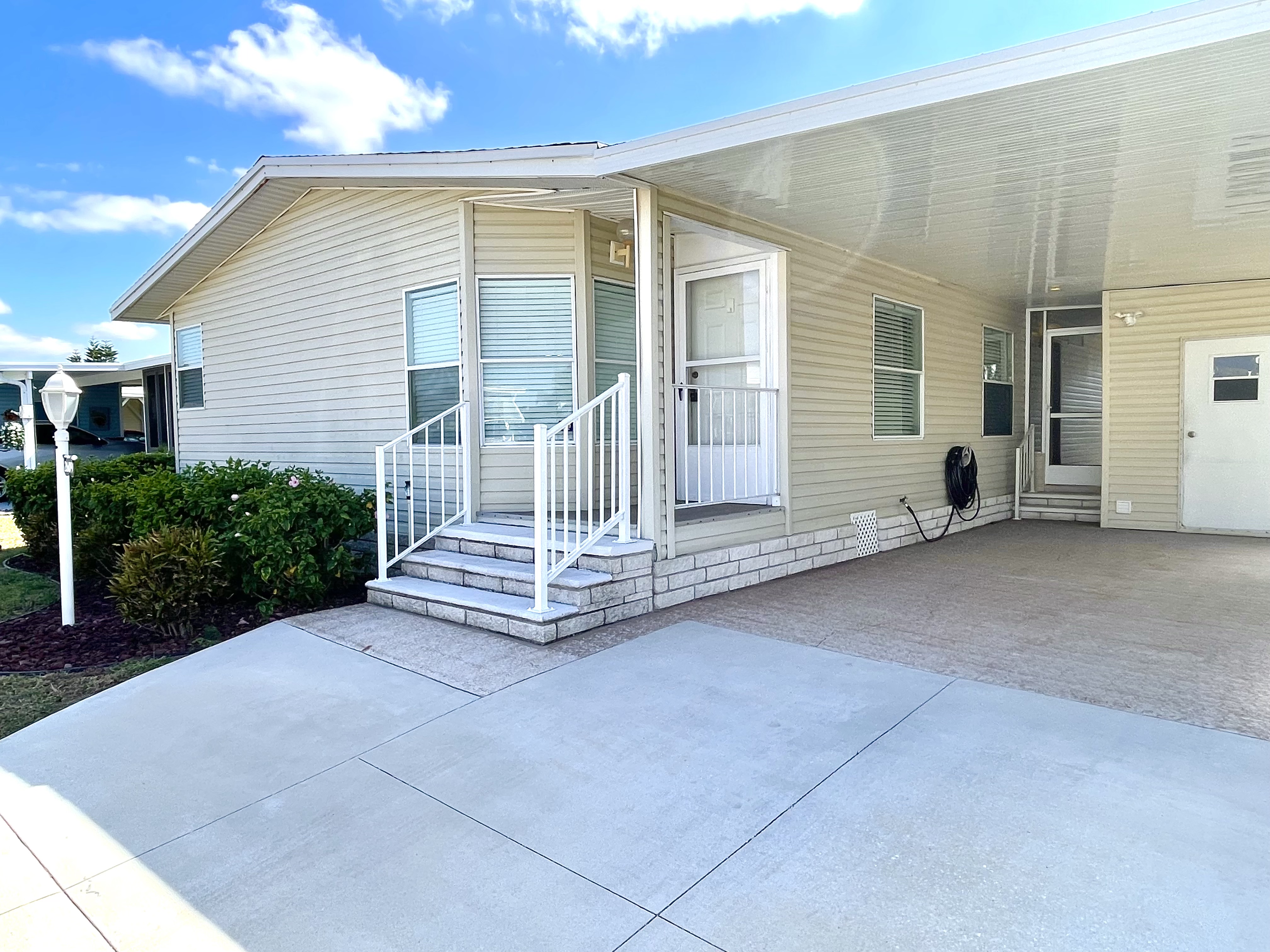 2609 86th Lane E, Palmetto, Florida 34221, 2 Bedrooms Bedrooms, ,2 BathroomsBathrooms,55-Plus Mobile Home,For Sale,86th Lane E,4245