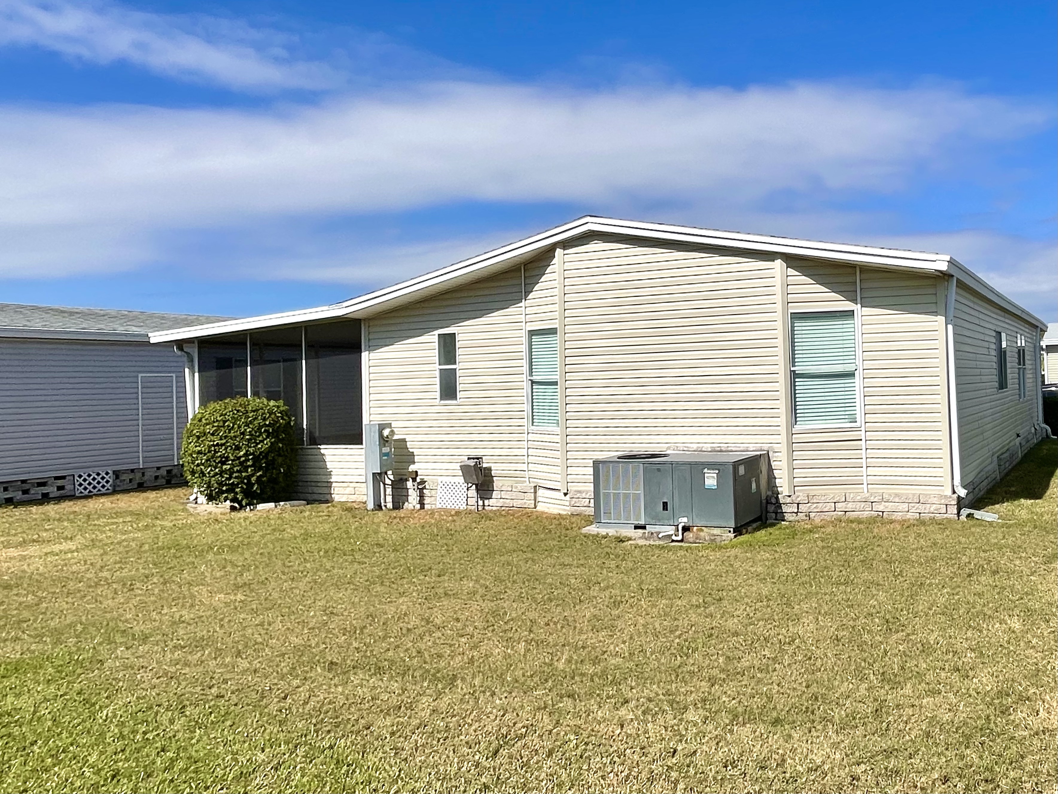 2609 86th Lane E, Palmetto, Florida 34221, 2 Bedrooms Bedrooms, ,2 BathroomsBathrooms,55-Plus Mobile Home,For Sale,86th Lane E,4245