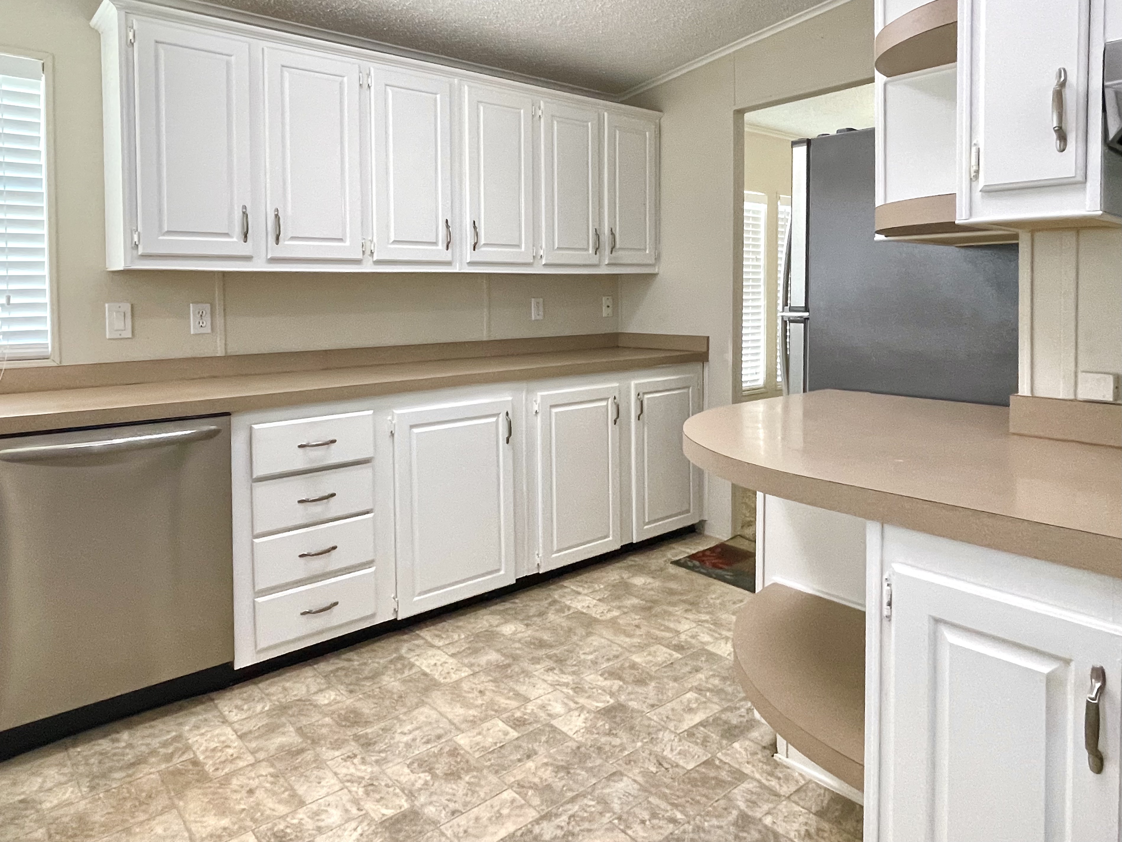 2609 86th Lane E, Palmetto, Florida 34221, 2 Bedrooms Bedrooms, ,2 BathroomsBathrooms,55-Plus Mobile Home,For Sale,86th Lane E,4245