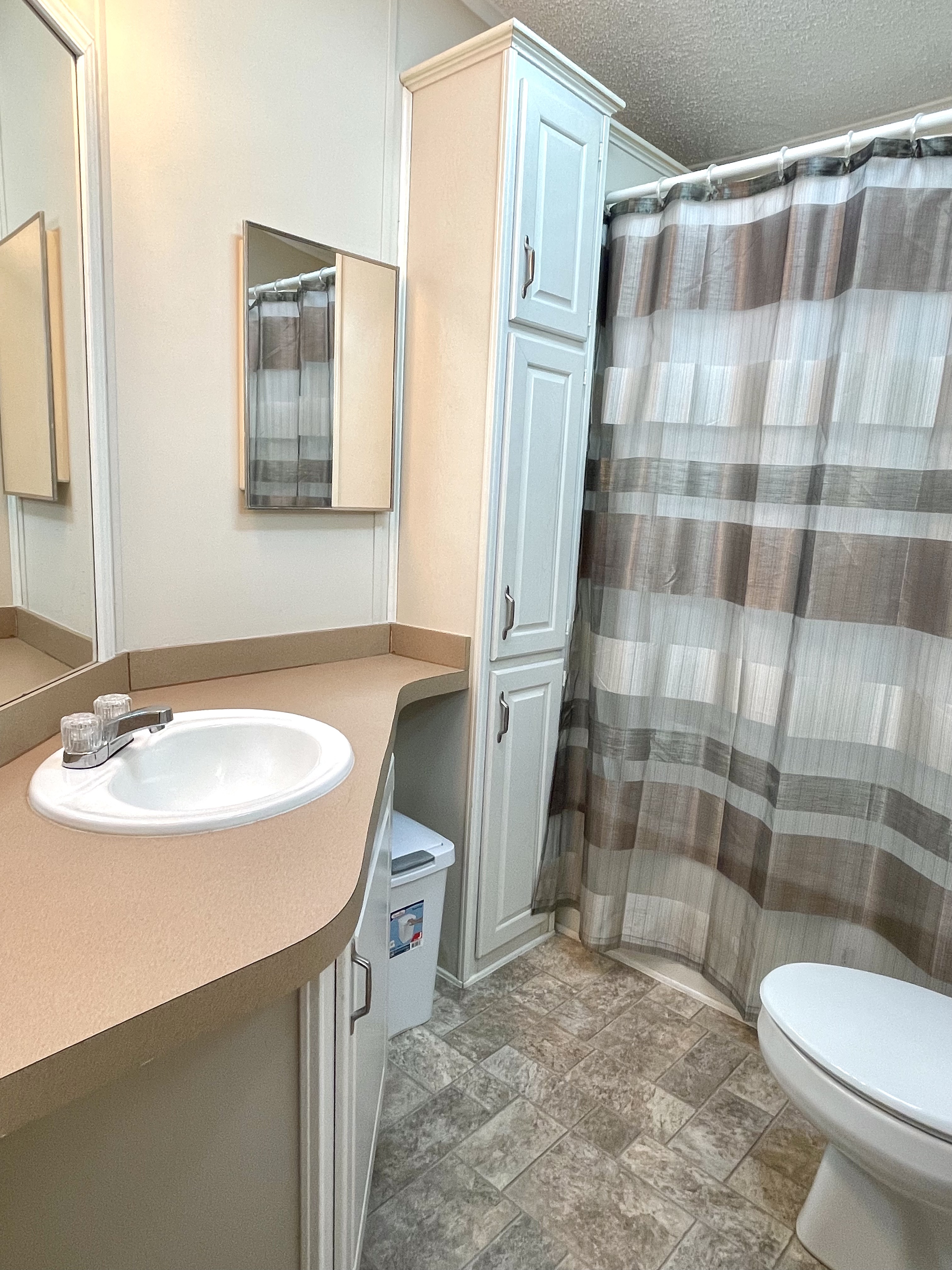 2609 86th Lane E, Palmetto, Florida 34221, 2 Bedrooms Bedrooms, ,2 BathroomsBathrooms,55-Plus Mobile Home,For Sale,86th Lane E,4245