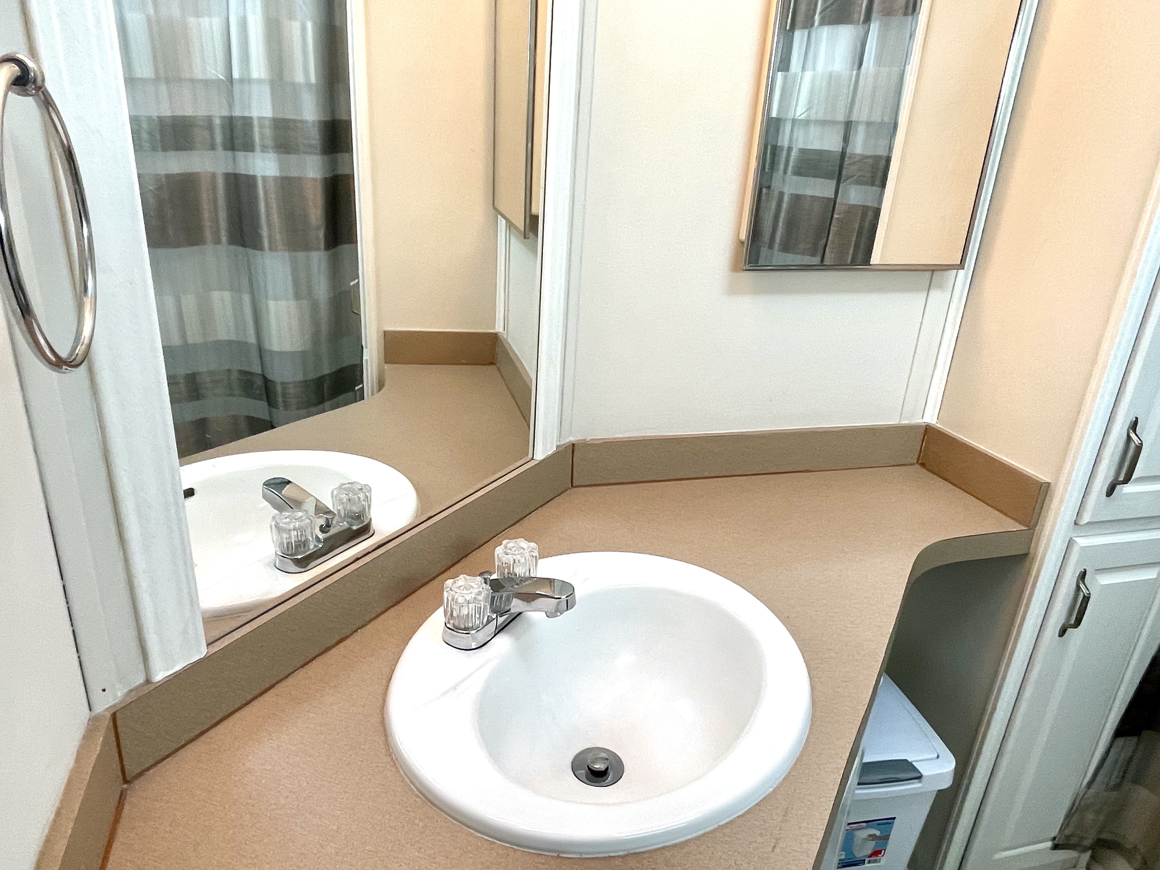 2609 86th Lane E, Palmetto, Florida 34221, 2 Bedrooms Bedrooms, ,2 BathroomsBathrooms,55-Plus Mobile Home,For Sale,86th Lane E,4245