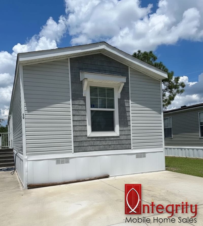 10201 W Beaver St, Lot 40, Jacksonville, Florida 32220, 3 Bedrooms Bedrooms, ,2 BathroomsBathrooms,All - Age Mobile Home,For Sale,W Beaver St, Lot 40,4246