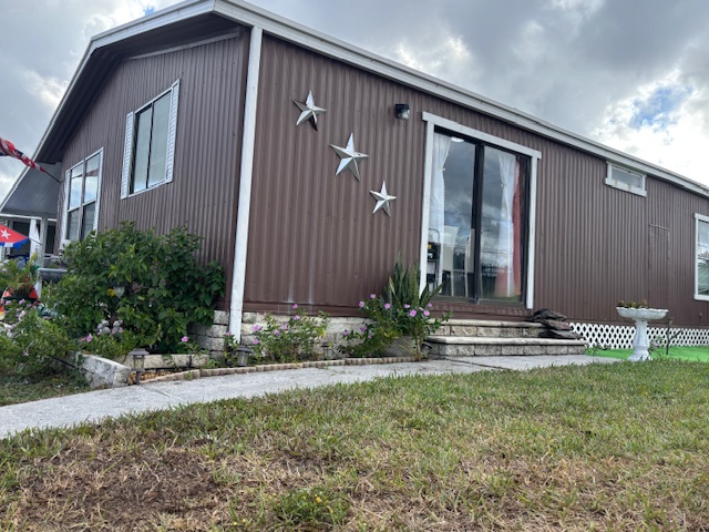 2419 Gulf to Bay Blvd, Lot 102, Clearwater, Florida 33765, 2 Bedrooms Bedrooms, ,2 BathroomsBathrooms,55-Plus Mobile Home,For Sale,Gulf to Bay Blvd, Lot 102,4247