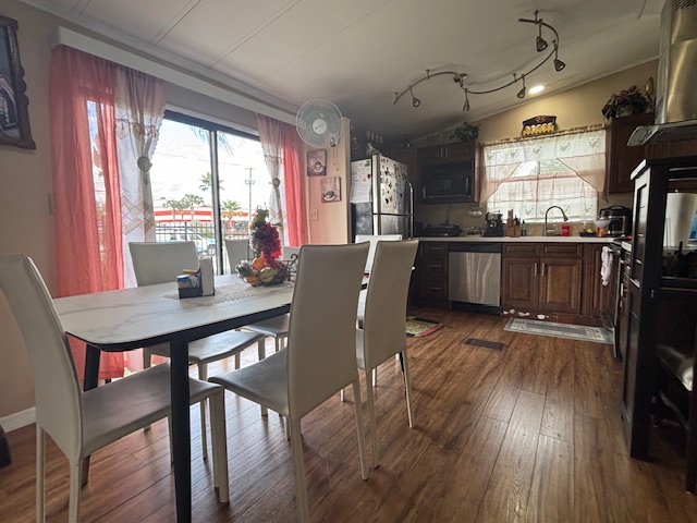 2419 Gulf to Bay Blvd, Lot 102, Clearwater, Florida 33765, 2 Bedrooms Bedrooms, ,2 BathroomsBathrooms,55-Plus Mobile Home,For Sale,Gulf to Bay Blvd, Lot 102,4247