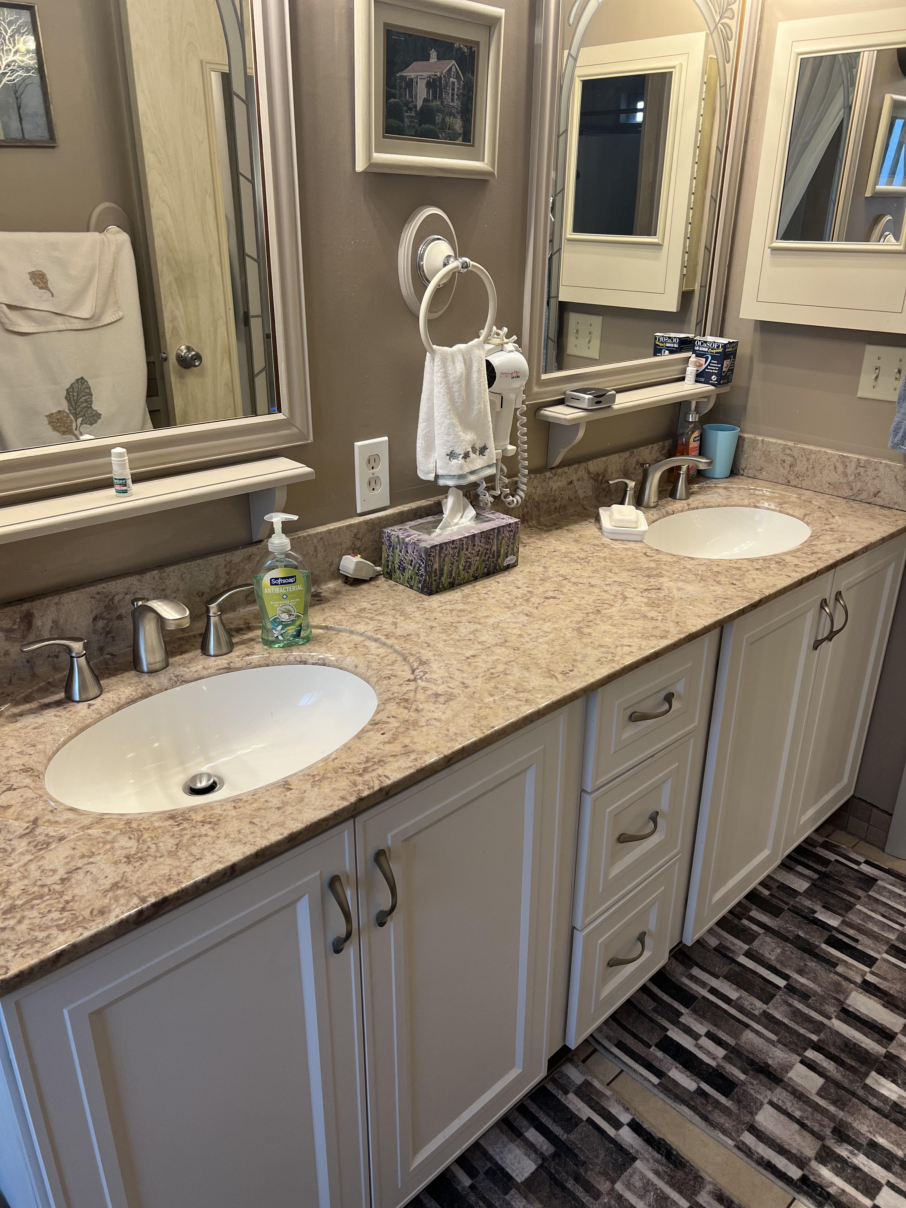 5700 Bayshore Rd, Lot 274, Palmetto, Florida 34221, 2 Bedrooms Bedrooms, ,2 BathroomsBathrooms,55-Plus Mobile Home,For Sale,Bayshore Rd, Lot 274,4248