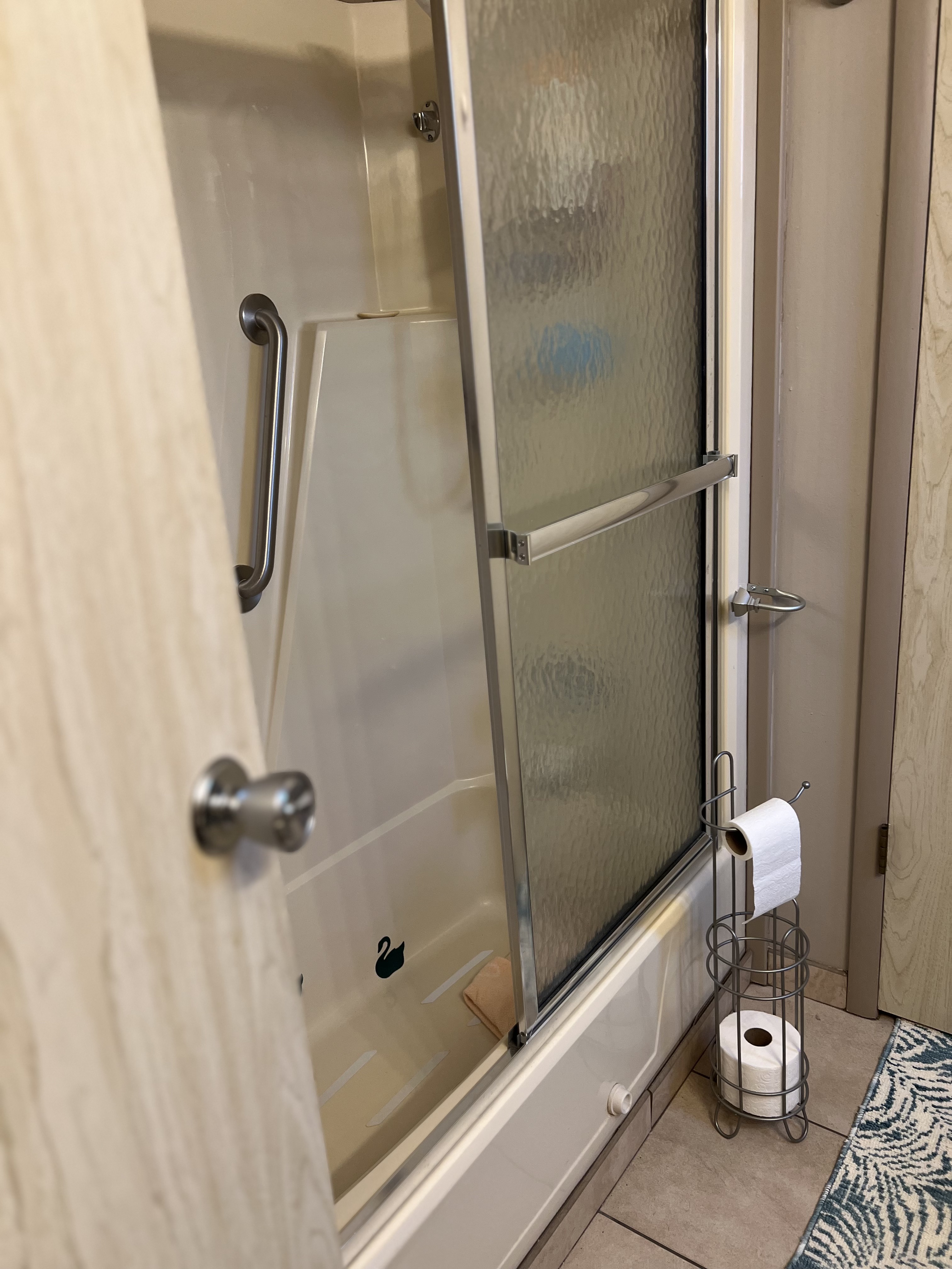 5700 Bayshore Rd, Lot 274, Palmetto, Florida 34221, 2 Bedrooms Bedrooms, ,2 BathroomsBathrooms,55-Plus Mobile Home,For Sale,Bayshore Rd, Lot 274,4248