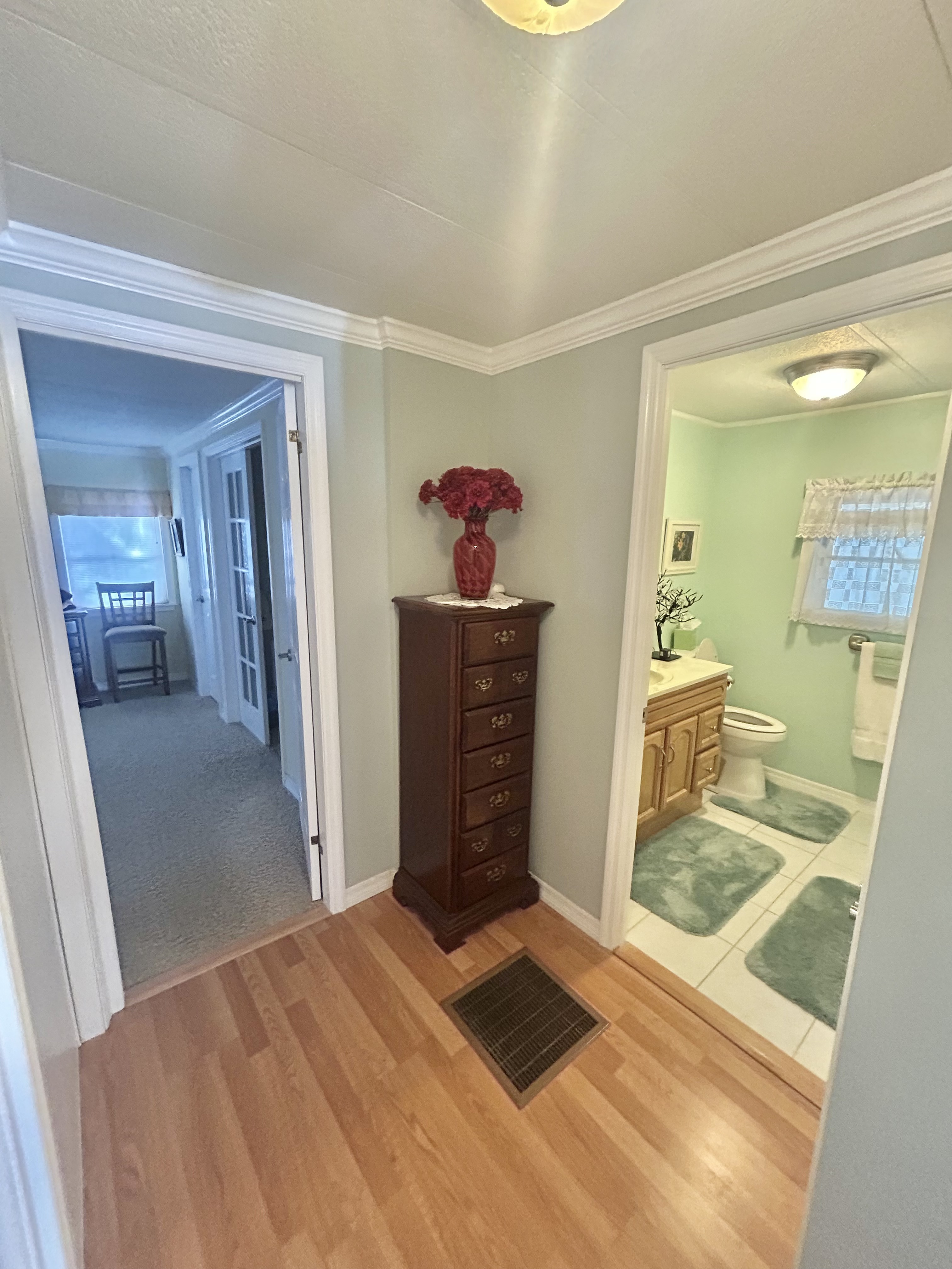 751 10th St E, Lot 145, Palmetto, Florida 34221, 3 Bedrooms Bedrooms, ,2 BathroomsBathrooms,55-Plus Mobile Home,For Sale,10th St E, Lot 145,4250