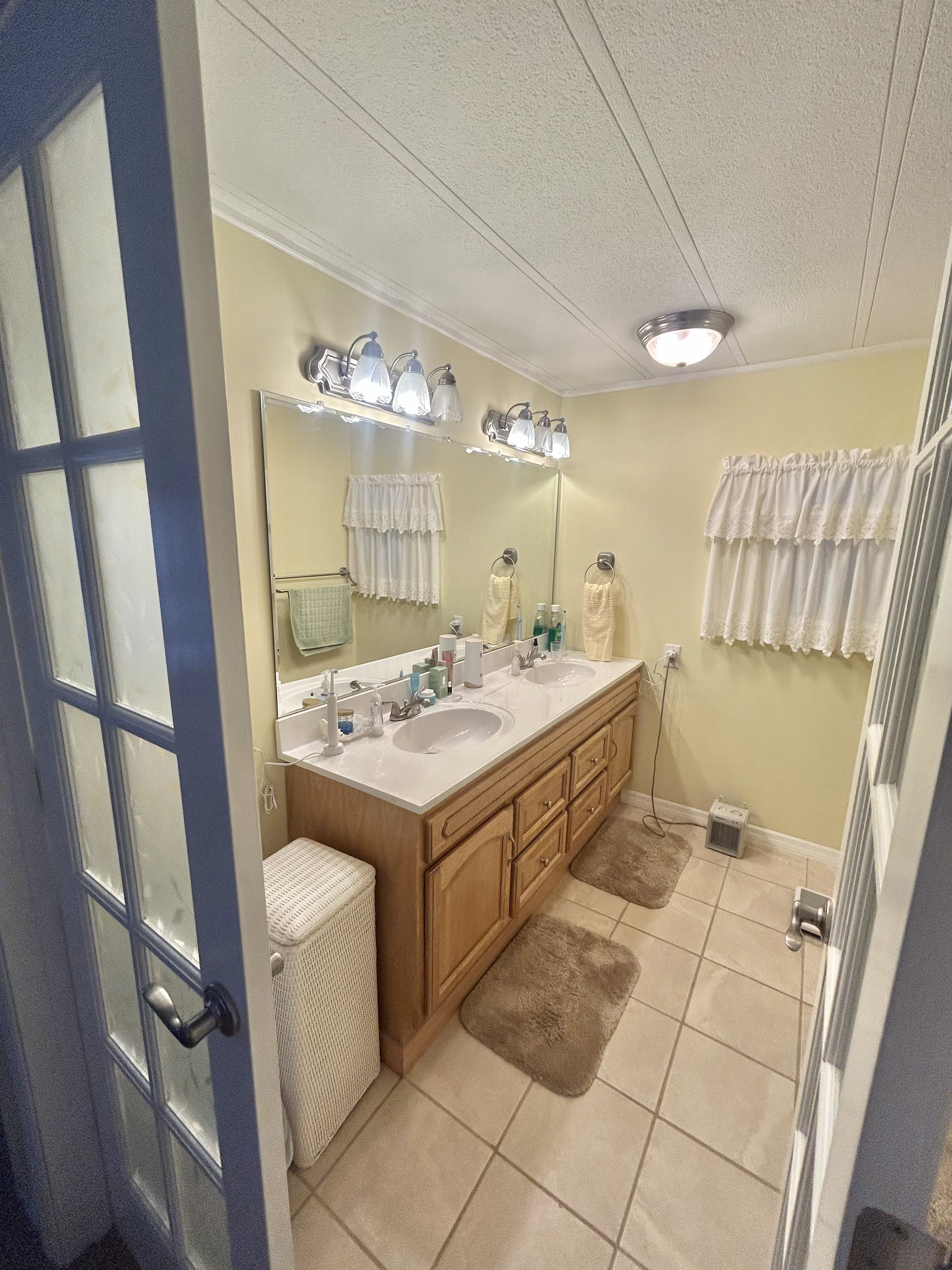 751 10th St E, Lot 145, Palmetto, Florida 34221, 3 Bedrooms Bedrooms, ,2 BathroomsBathrooms,55-Plus Mobile Home,For Sale,10th St E, Lot 145,4250