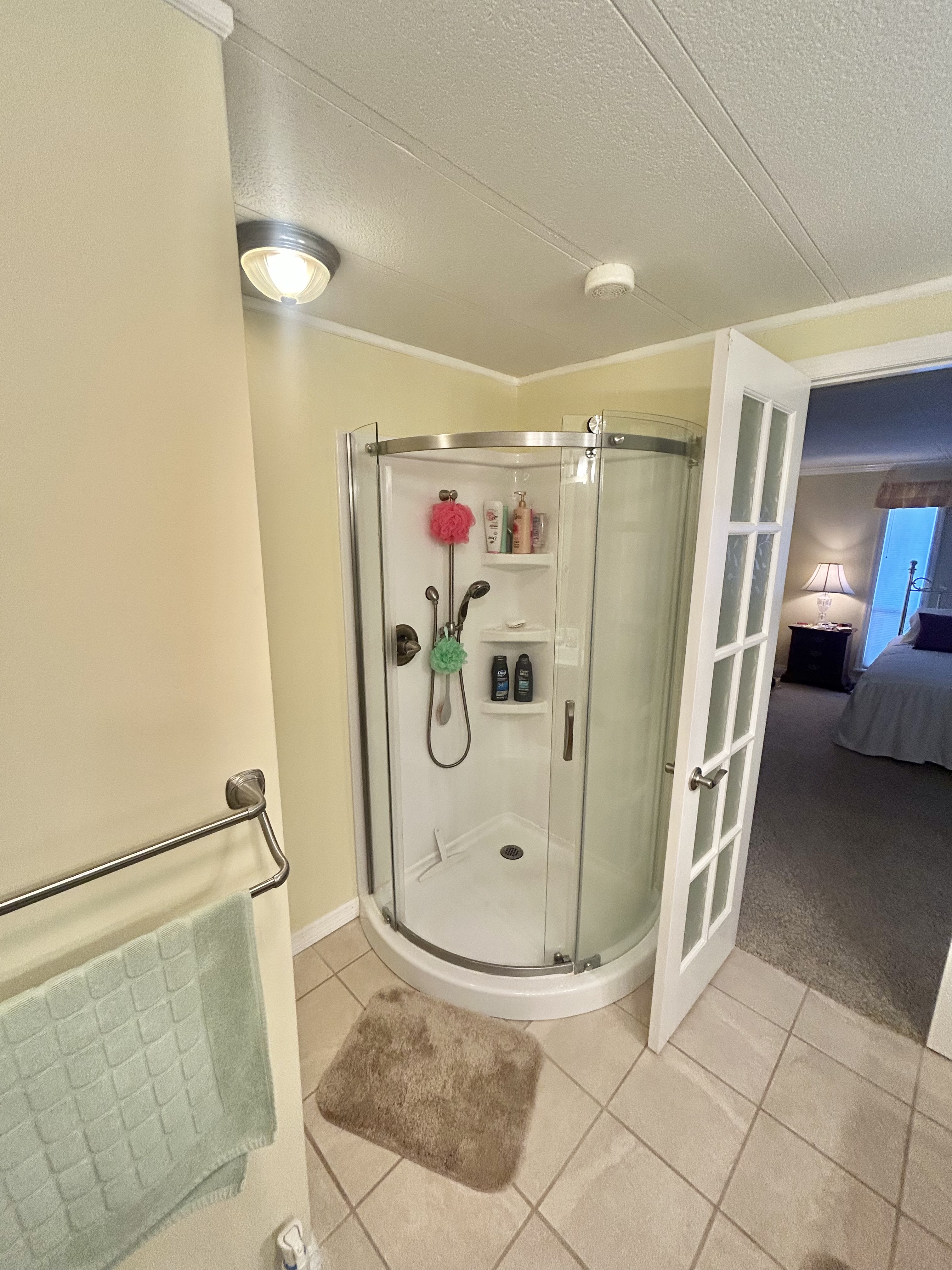 751 10th St E, Lot 145, Palmetto, Florida 34221, 3 Bedrooms Bedrooms, ,2 BathroomsBathrooms,55-Plus Mobile Home,For Sale,10th St E, Lot 145,4250