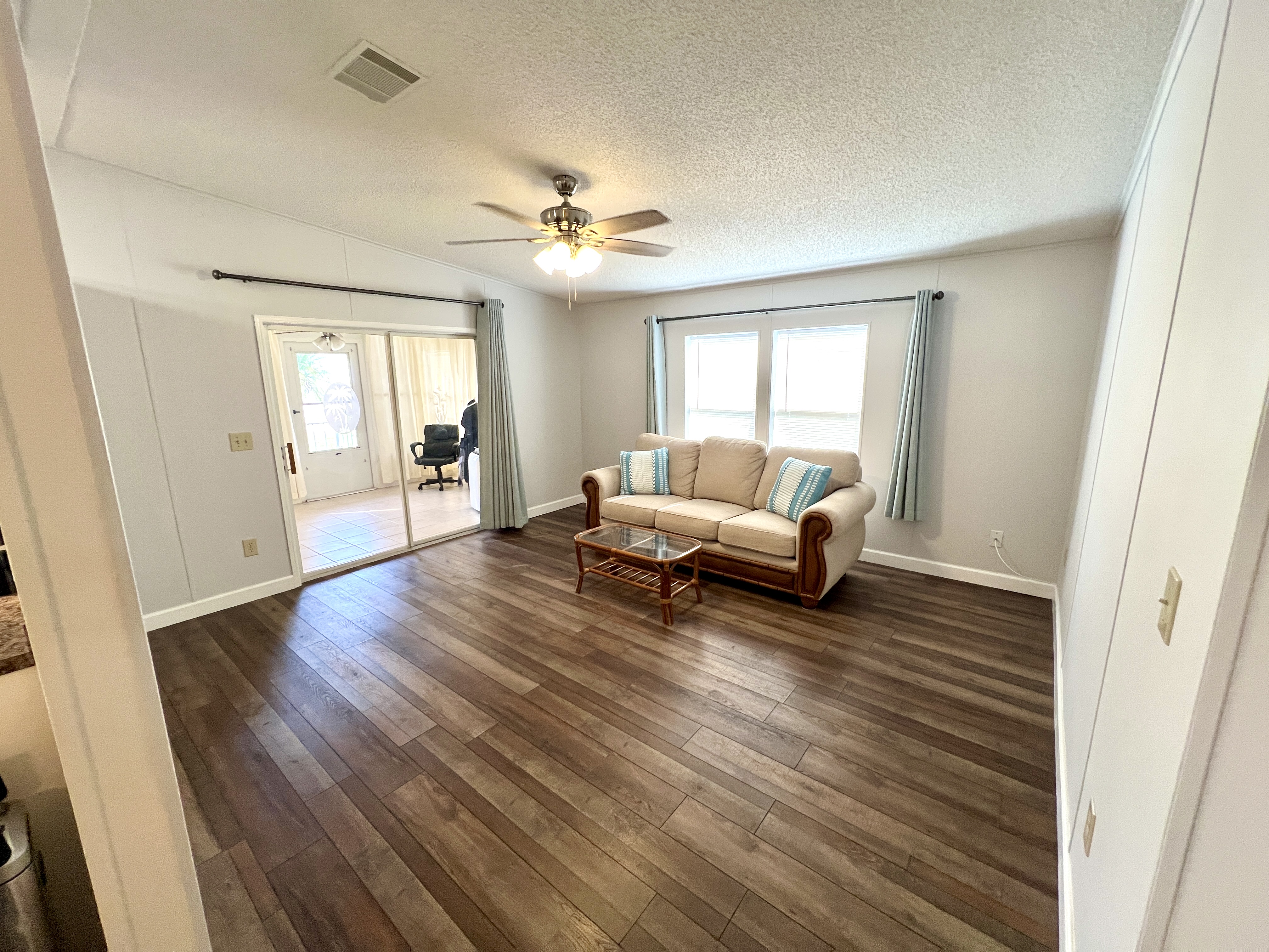 3605 Asbury Drive, Parrish, Florida 34219, 2 Bedrooms Bedrooms, ,2 BathroomsBathrooms,55-Plus Mobile Home,For Sale,Asbury Drive,4251