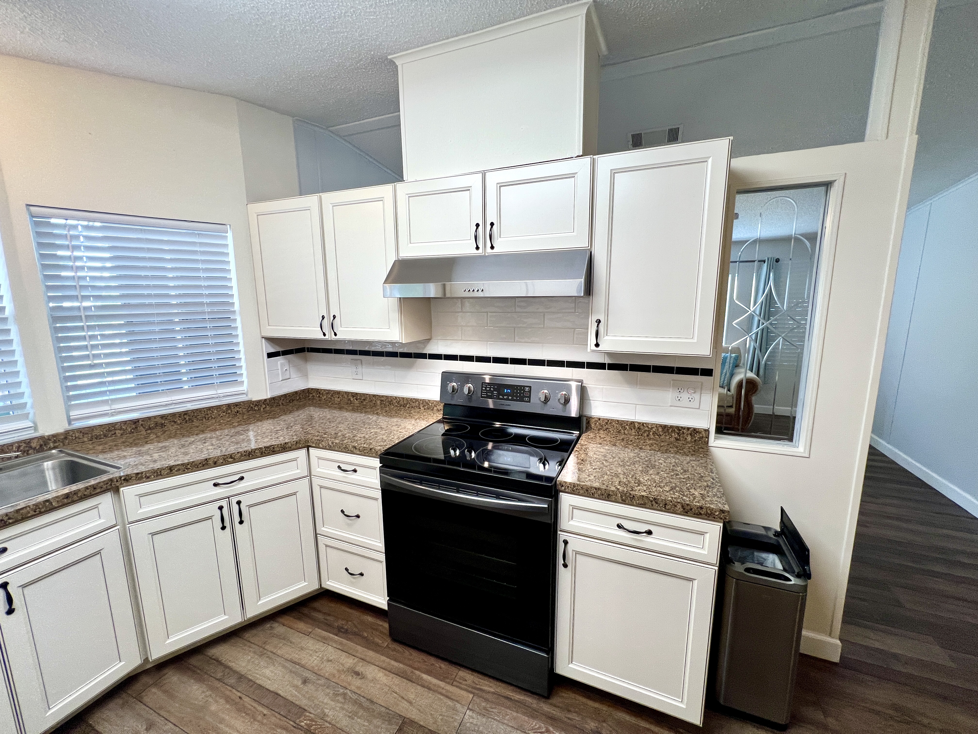 3605 Asbury Drive, Parrish, Florida 34219, 2 Bedrooms Bedrooms, ,2 BathroomsBathrooms,55-Plus Mobile Home,For Sale,Asbury Drive,4251