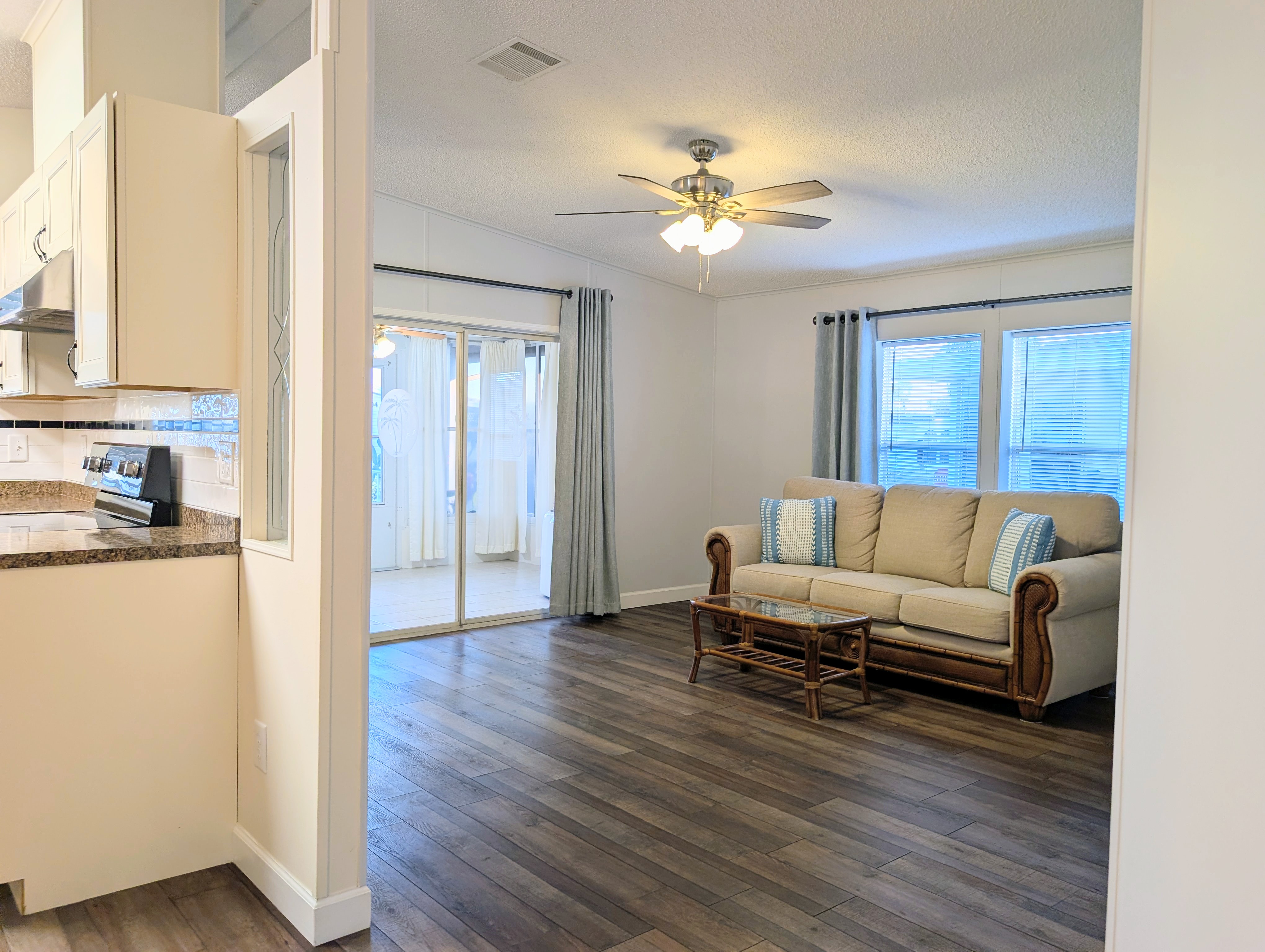 3605 Asbury Drive, Parrish, Florida 34219, 2 Bedrooms Bedrooms, ,2 BathroomsBathrooms,55-Plus Mobile Home,For Sale,Asbury Drive,4251