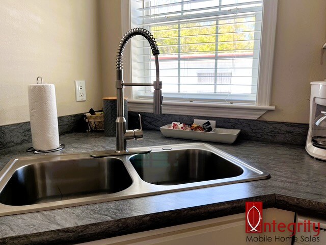 2773 Bridge Ct, Lot 108, Kissimmee, Florida 34733, 2 Bedrooms Bedrooms, ,2 BathroomsBathrooms,All - Age Mobile Home,For Sale,Bridge Ct, Lot 108,4253