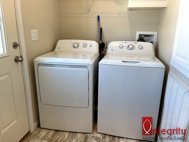 2773 Bridge Ct, Lot 108, Kissimmee, Florida 34733, 2 Bedrooms Bedrooms, ,2 BathroomsBathrooms,All - Age Mobile Home,For Sale,Bridge Ct, Lot 108,4253