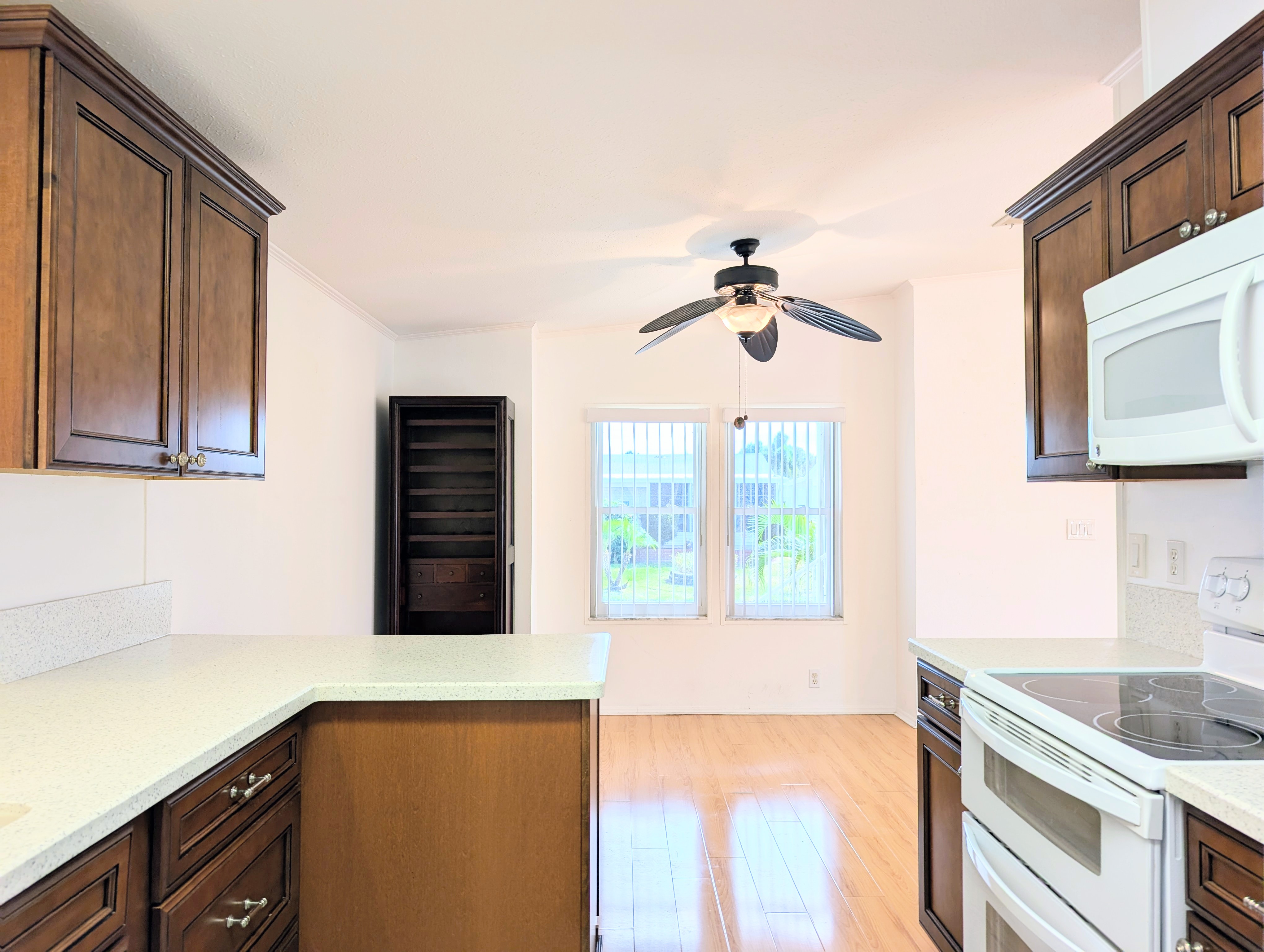 136 Begonia Terrace, Parrish, Florida 34219, 2 Bedrooms Bedrooms, ,2 BathroomsBathrooms,55-Plus Mobile Home,For Sale,Begonia Terrace,4254