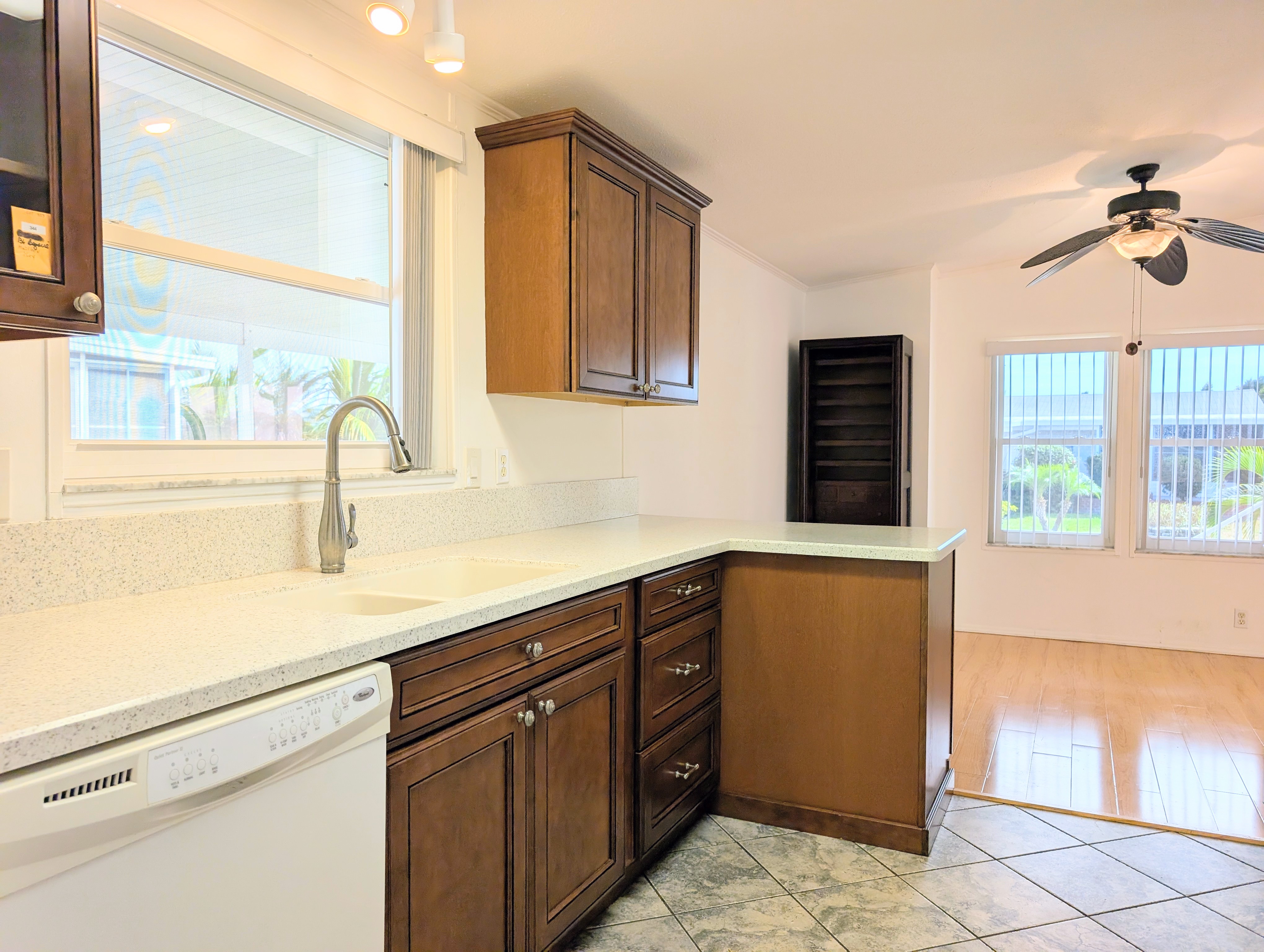 136 Begonia Terrace, Parrish, Florida 34219, 2 Bedrooms Bedrooms, ,2 BathroomsBathrooms,55-Plus Mobile Home,For Sale,Begonia Terrace,4254