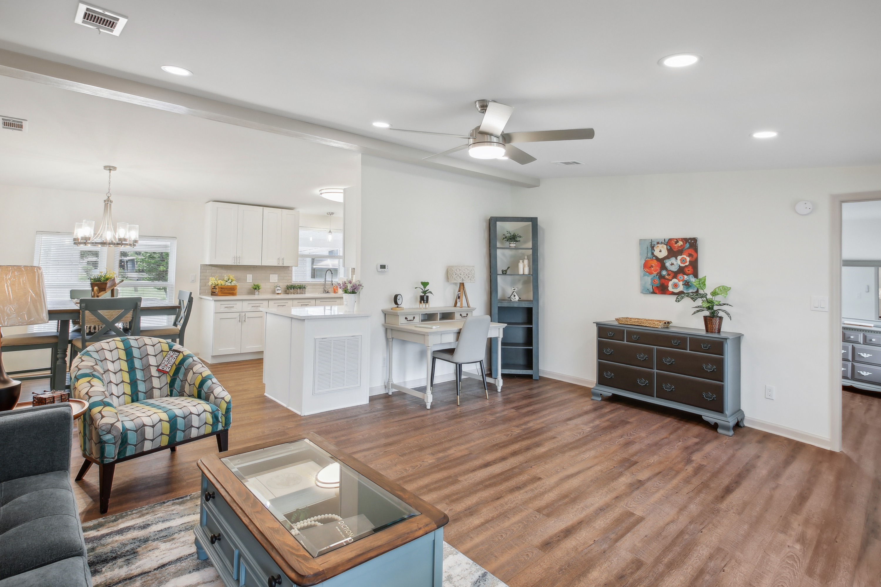 204 Meadow Brook Ln, Plant City, Florida 33563, 2 Bedrooms Bedrooms, ,2 BathroomsBathrooms,55-Plus Mobile Home,For Sale,Meadow Brook Ln,4255