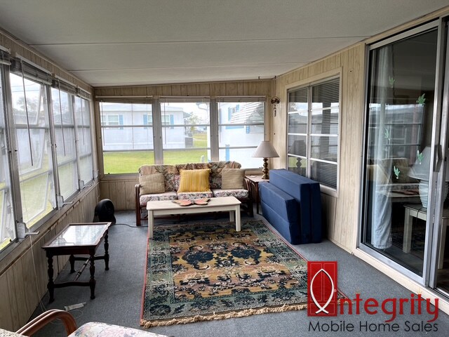 174 Jeff St, Lakeland, Florida 33815, 2 Bedrooms Bedrooms, ,1 BathroomBathrooms,55-Plus Mobile Home,For Sale,Jeff St,4257