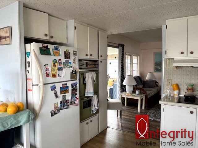 174 Jeff St, Lakeland, Florida 33815, 2 Bedrooms Bedrooms, ,1 BathroomBathrooms,55-Plus Mobile Home,For Sale,Jeff St,4257