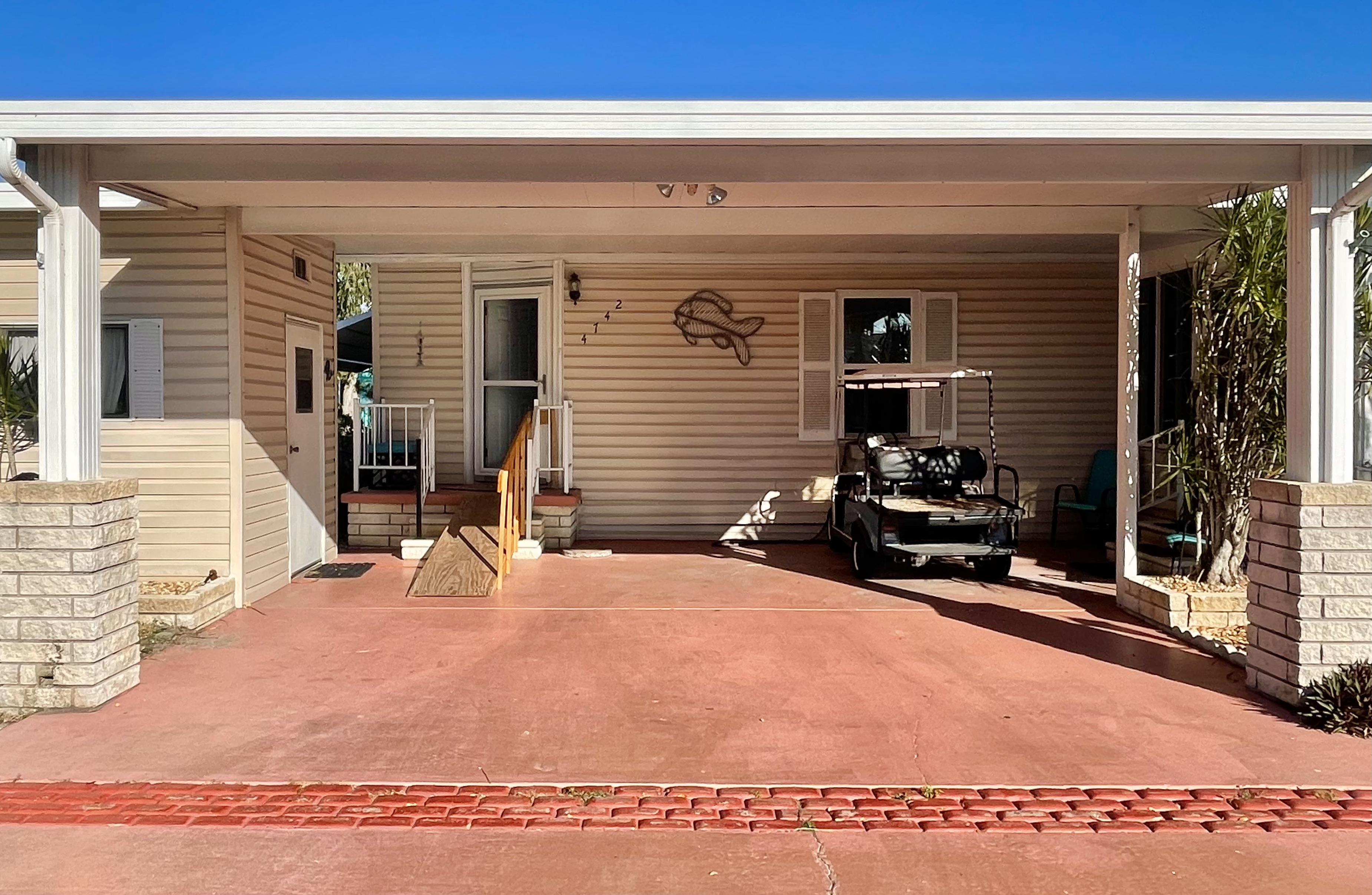 4742 12th St Ct E, Bradenton, Florida 34203, 2 Bedrooms Bedrooms, ,2 BathroomsBathrooms,55-Plus Mobile Home,For Sale,12th St Ct E,4260