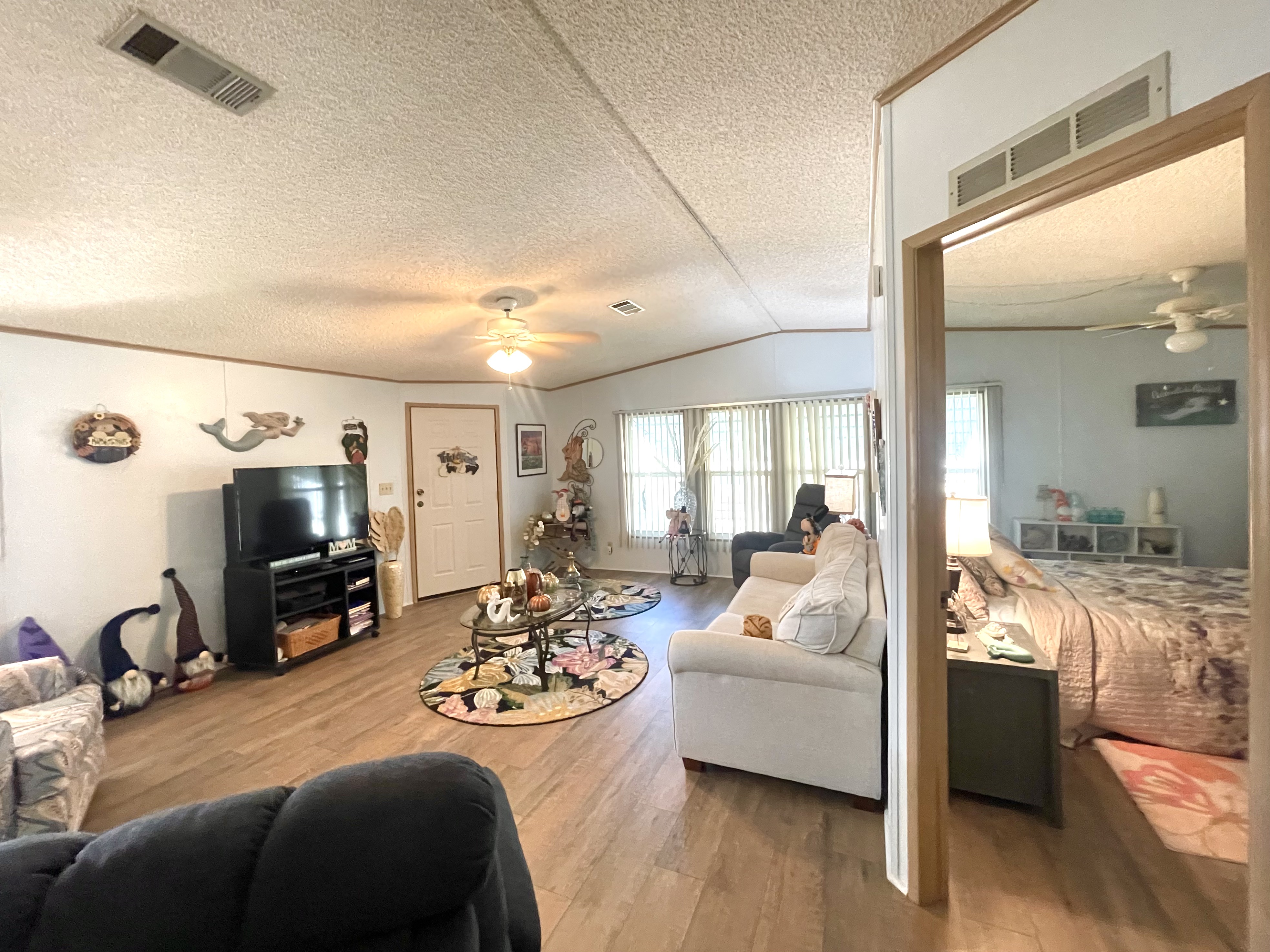 4742 12th St Ct E, Bradenton, Florida 34203, 2 Bedrooms Bedrooms, ,2 BathroomsBathrooms,55-Plus Mobile Home,For Sale,12th St Ct E,4260