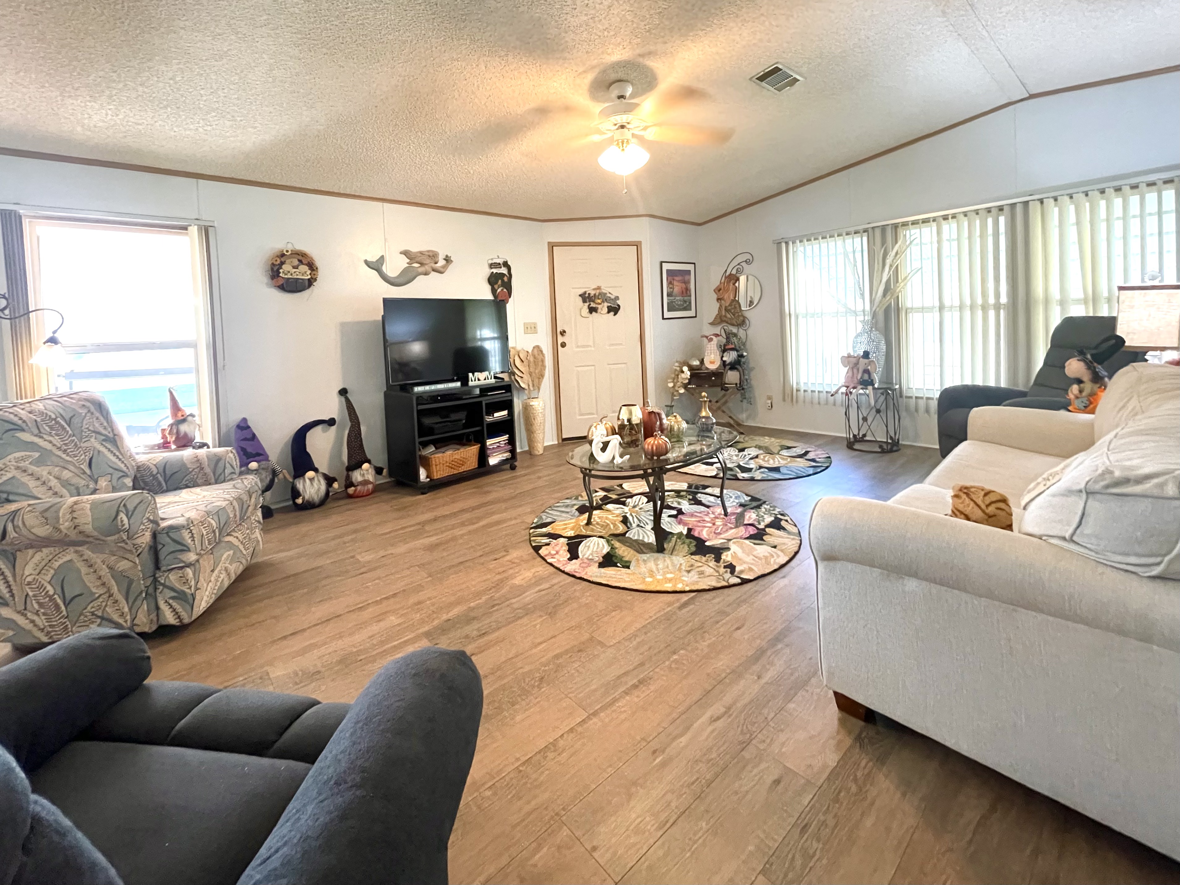 4742 12th St Ct E, Bradenton, Florida 34203, 2 Bedrooms Bedrooms, ,2 BathroomsBathrooms,55-Plus Mobile Home,For Sale,12th St Ct E,4260