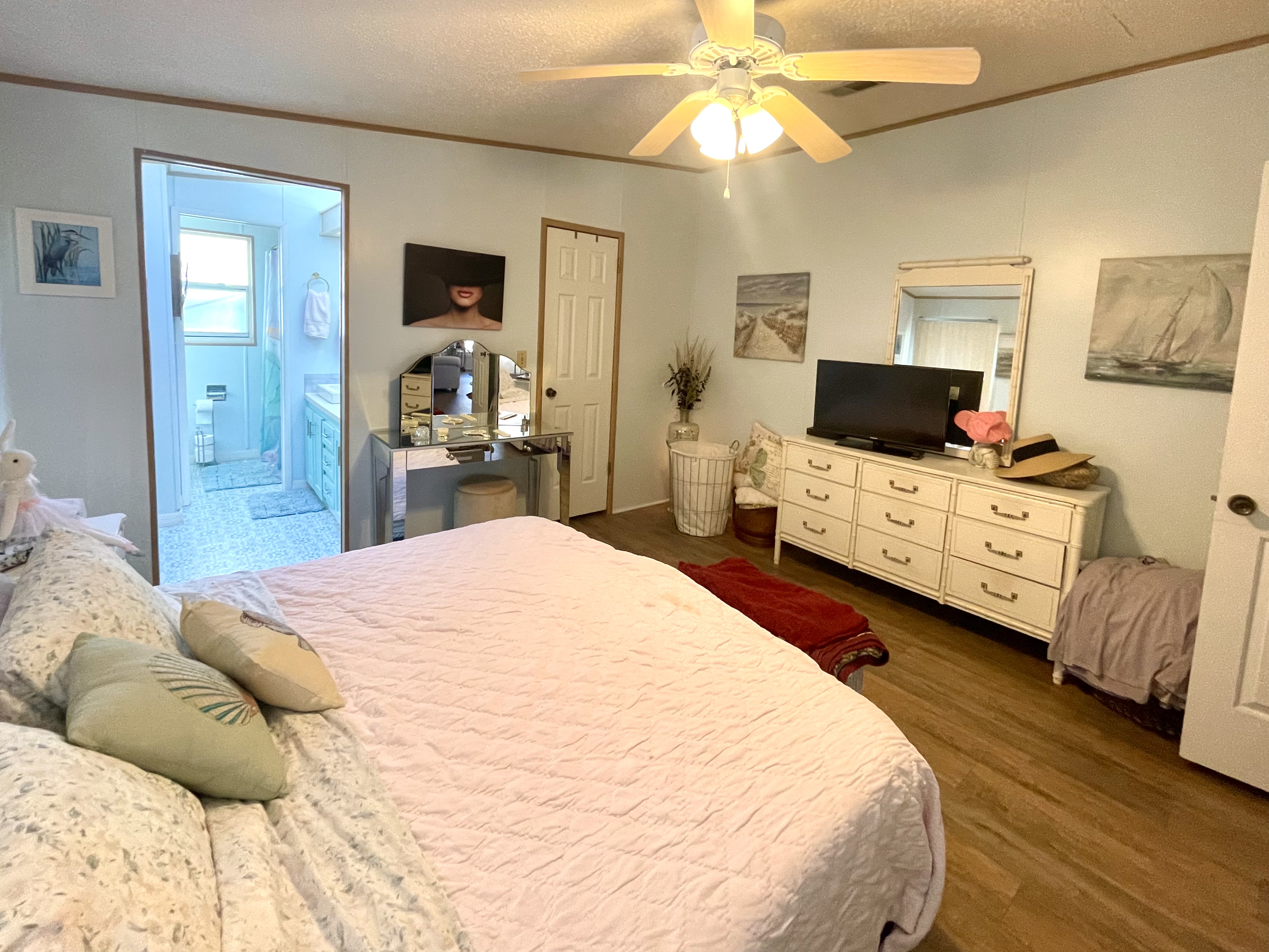 4742 12th St Ct E, Bradenton, Florida 34203, 2 Bedrooms Bedrooms, ,2 BathroomsBathrooms,55-Plus Mobile Home,For Sale,12th St Ct E,4260