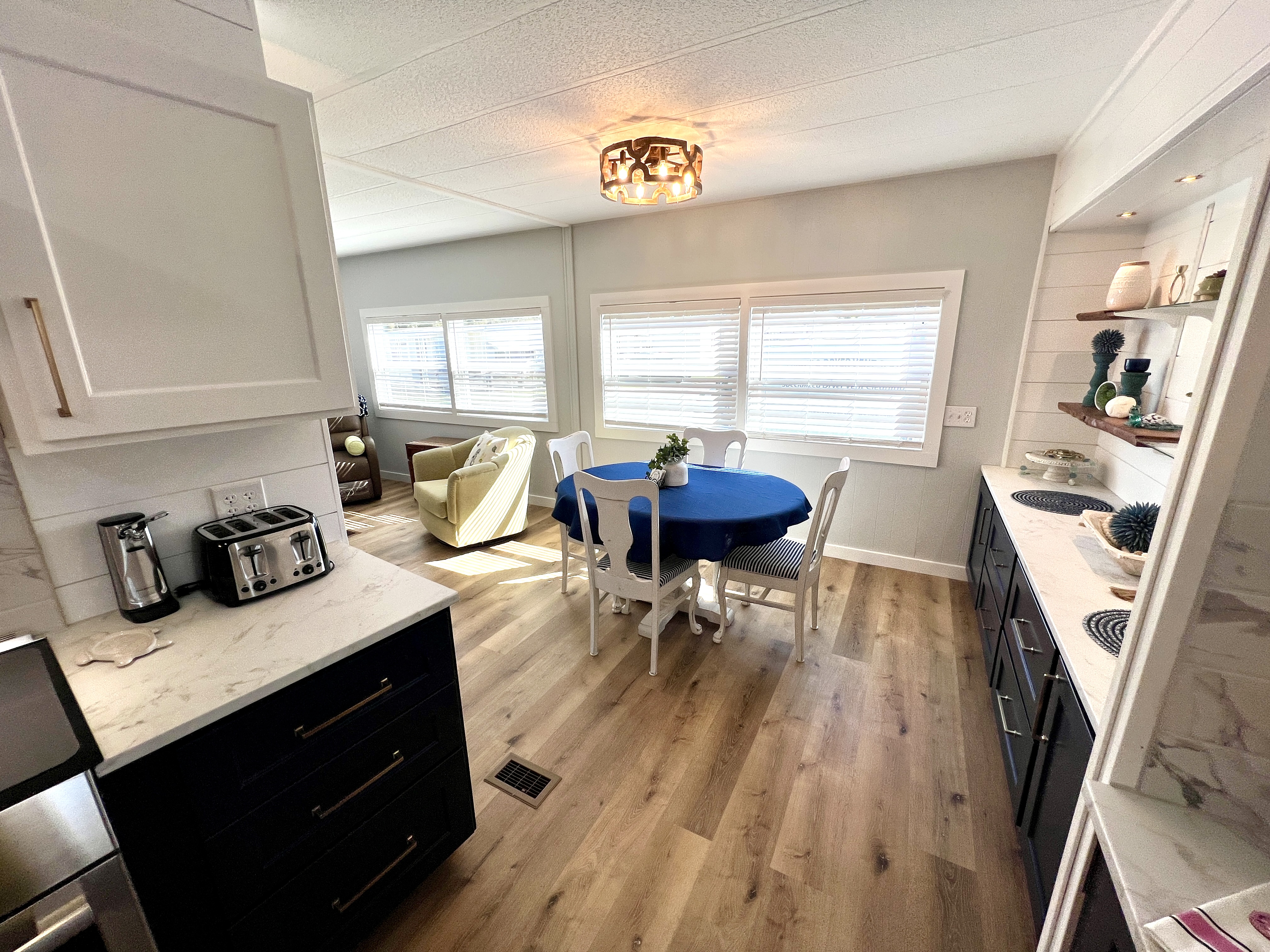 484 Flamingo Lane, Ellenton, Florida 34222, 2 Bedrooms Bedrooms, ,2 BathroomsBathrooms,55-Plus Mobile Home,For Rent,Flamingo Lane,4262