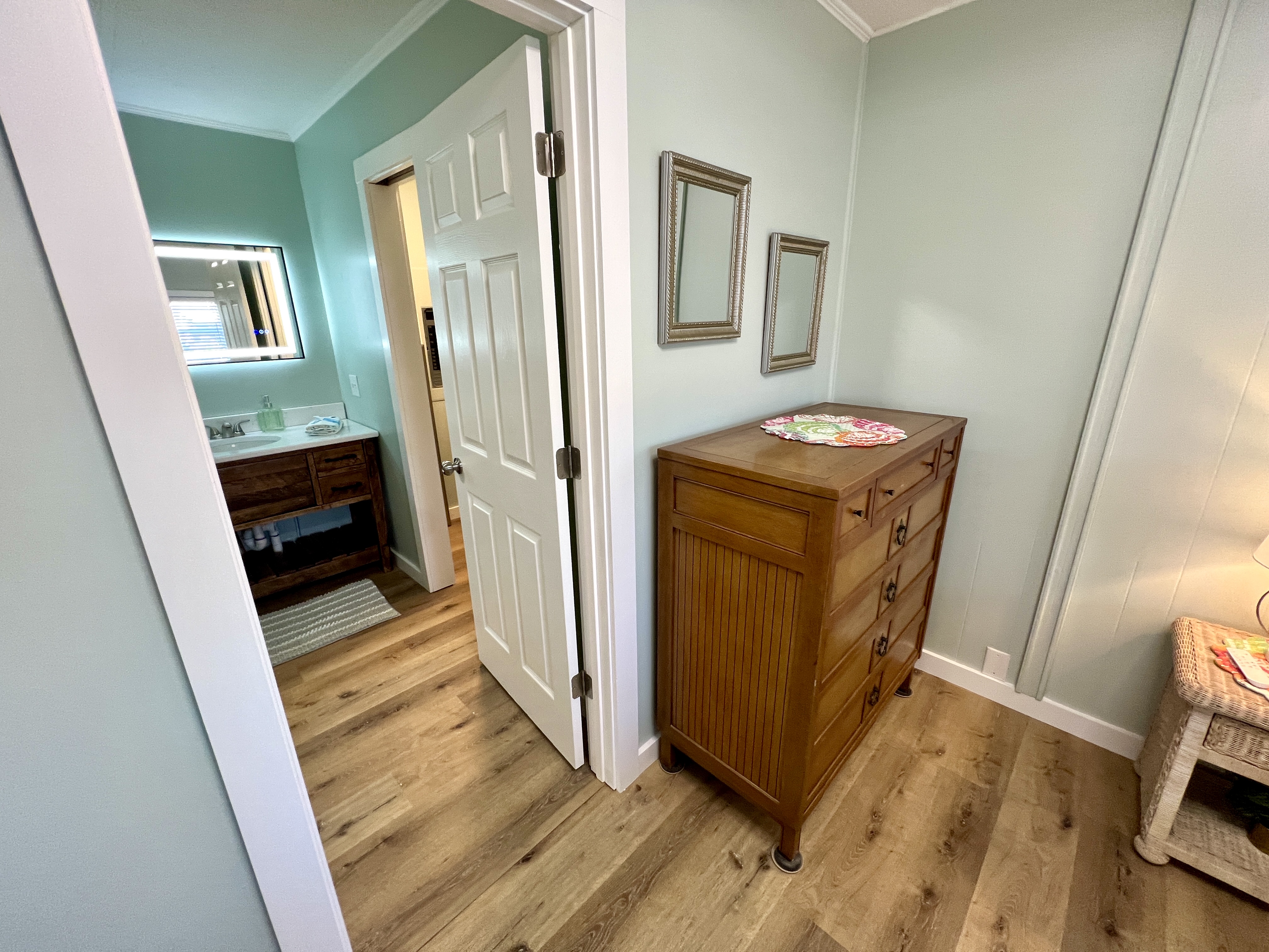 484 Flamingo Lane, Ellenton, Florida 34222, 2 Bedrooms Bedrooms, ,2 BathroomsBathrooms,55-Plus Mobile Home,For Rent,Flamingo Lane,4262