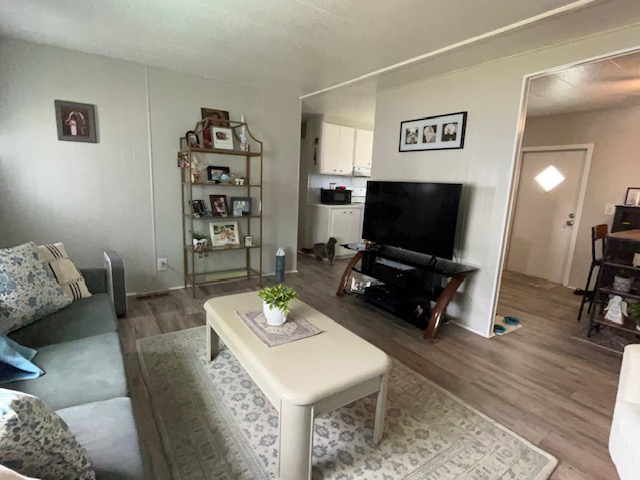 2419 Gulf to Bay Blvd, Lot 207, Clearwater, Florida 33765, 2 Bedrooms Bedrooms, ,2 BathroomsBathrooms,55-Plus Mobile Home,For Sale,Gulf to Bay Blvd, Lot 207,4264