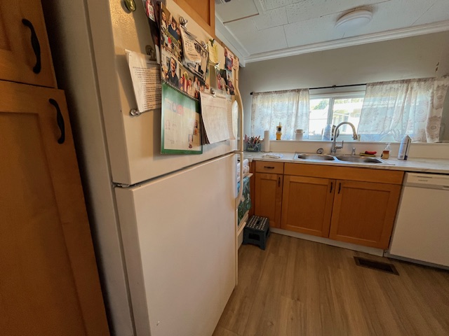 2419 Gulf to Bay Blvd, Lot 817, Clearwater, Florida 33765, 2 Bedrooms Bedrooms, ,2 BathroomsBathrooms,55-Plus Mobile Home,For Sale,Gulf to Bay Blvd, Lot 817,4265