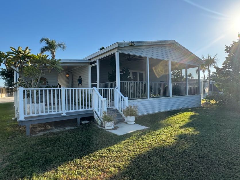 7908 Lakeshore Drive, Ellenton, Florida 34222, 3 Bedrooms Bedrooms, ,2 BathroomsBathrooms,55-Plus Mobile Home,For Sale,Lakeshore Drive,4266