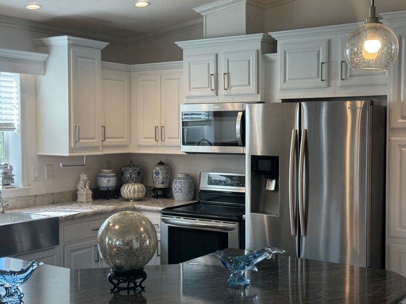 7908 Lakeshore Drive, Ellenton, Florida 34222, 3 Bedrooms Bedrooms, ,2 BathroomsBathrooms,55-Plus Mobile Home,For Sale,Lakeshore Drive,4266