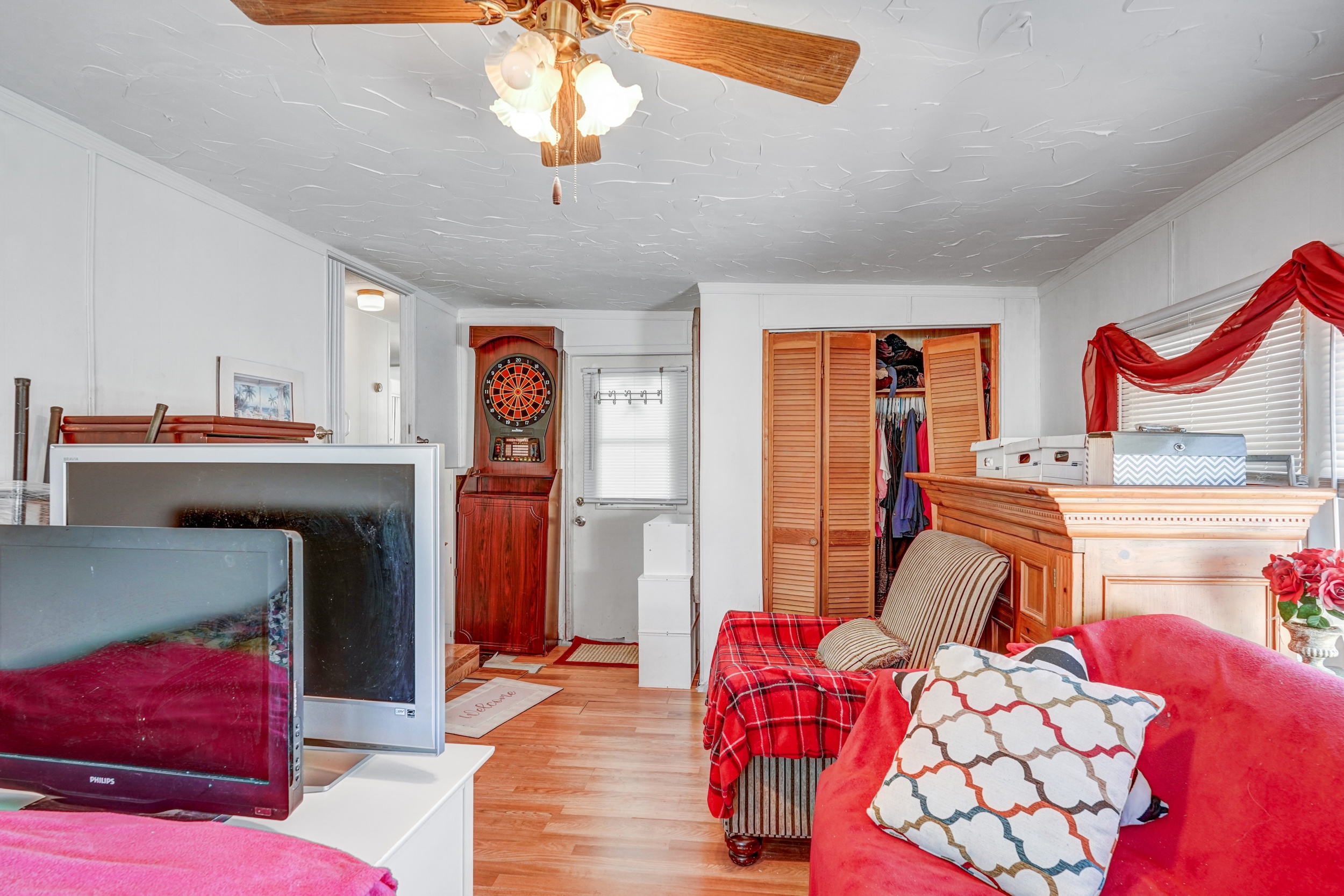 4918 14th St W, Lot B9, Bradenton, Florida 34207, 2 Bedrooms Bedrooms, ,1 BathroomBathrooms,55-Plus Mobile Home,For Sale,14th St W, Lot B9,4268