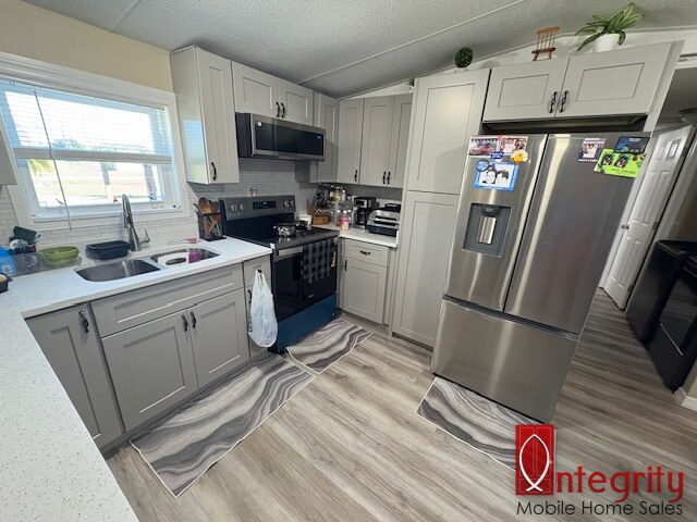 2028 Stewart Rd, Lot 63, Melbourne, Florida 32935, 3 Bedrooms Bedrooms, ,2 BathroomsBathrooms,All - Age Mobile Home,For Sale,Stewart Rd, Lot 63,4272