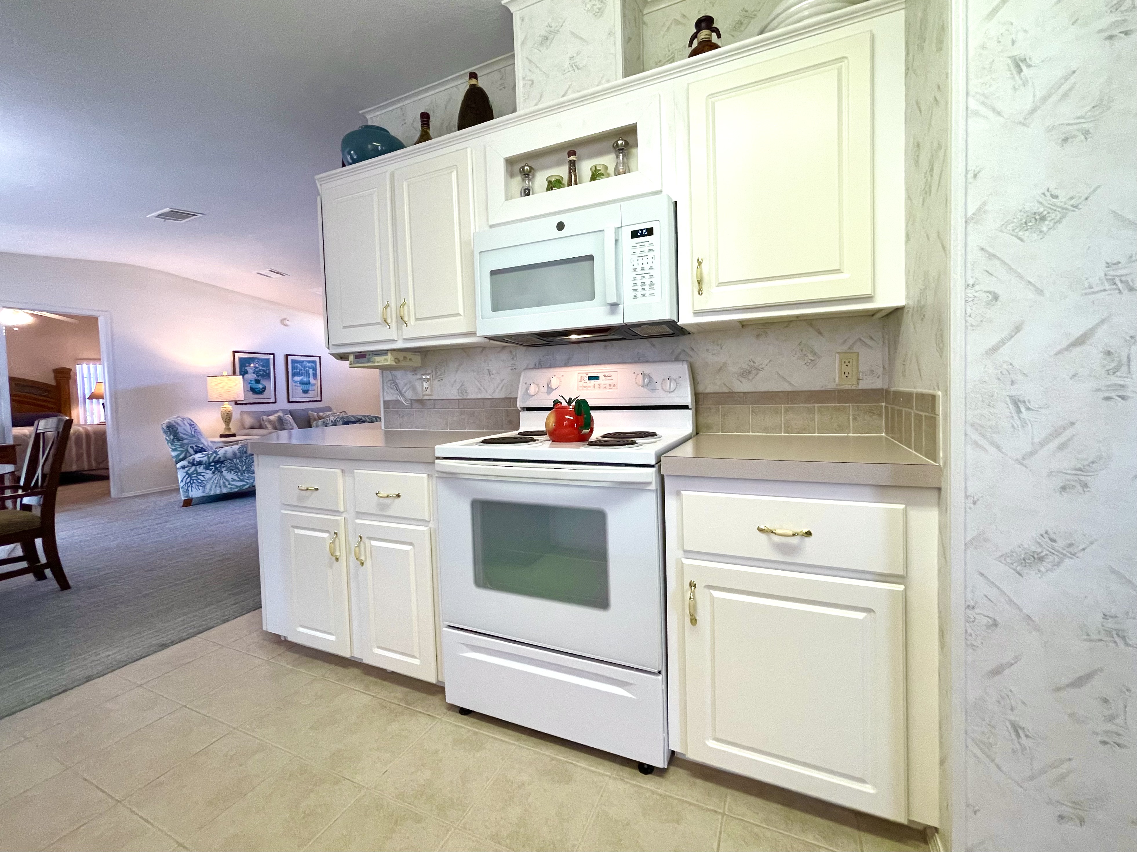 8604 26th Drive E, Palmetto, Florida 34221, 2 Bedrooms Bedrooms, ,2 BathroomsBathrooms,55-Plus Mobile Home,For Sale,26th Drive E,4280