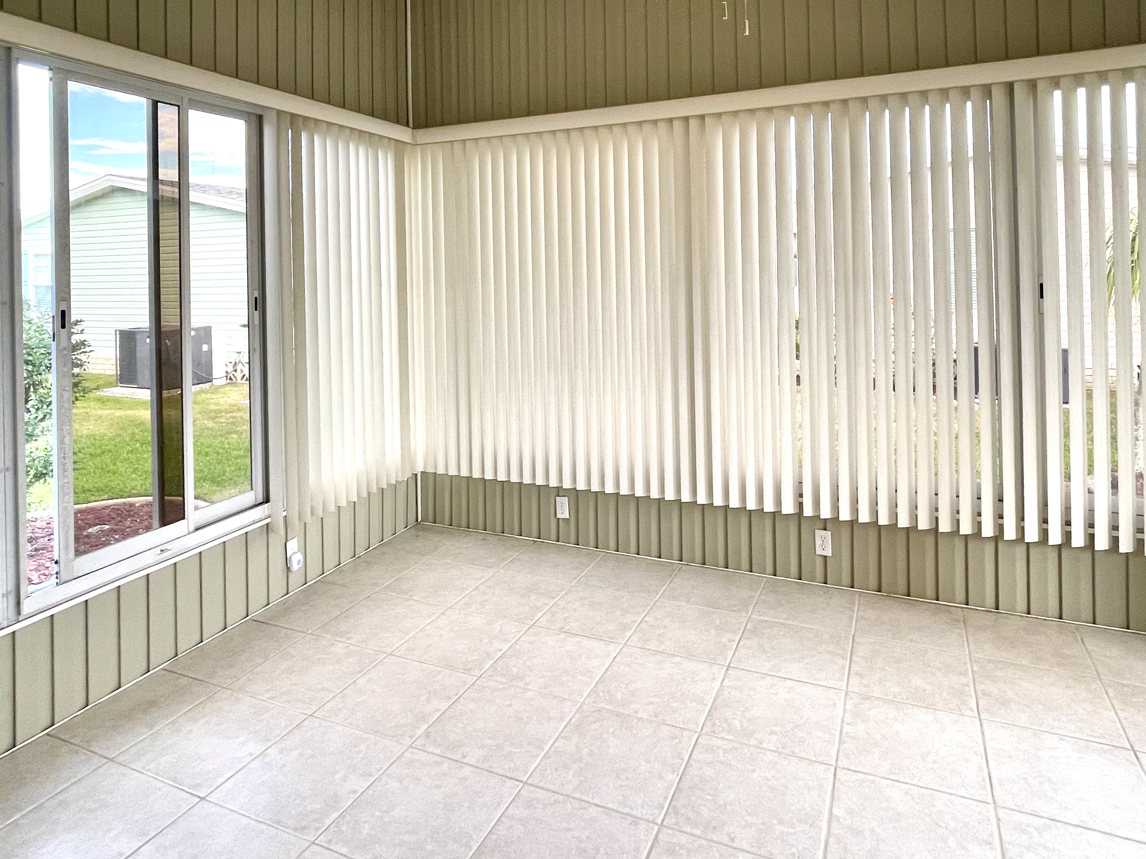 8604 26th Drive E, Palmetto, Florida 34221, 2 Bedrooms Bedrooms, ,2 BathroomsBathrooms,55-Plus Mobile Home,For Sale,26th Drive E,4280