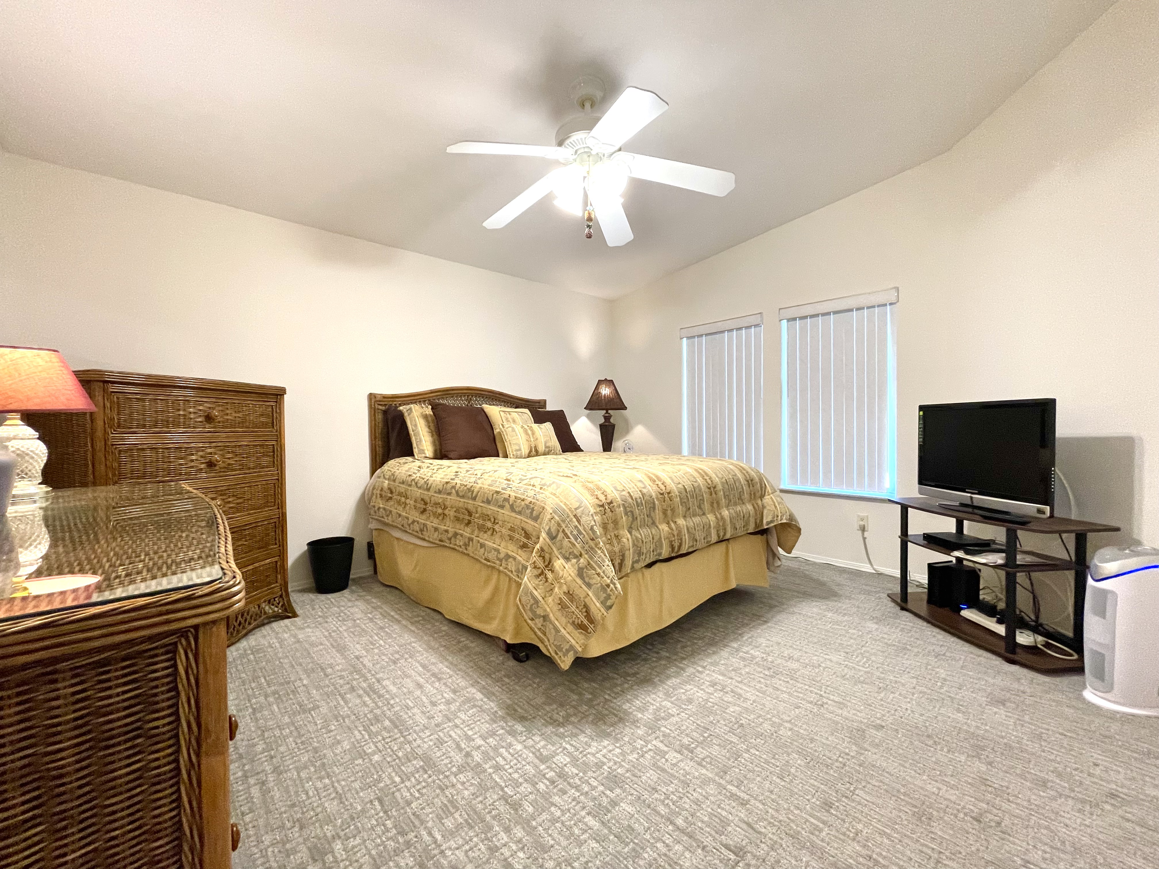 8604 26th Drive E, Palmetto, Florida 34221, 2 Bedrooms Bedrooms, ,2 BathroomsBathrooms,55-Plus Mobile Home,For Sale,26th Drive E,4280