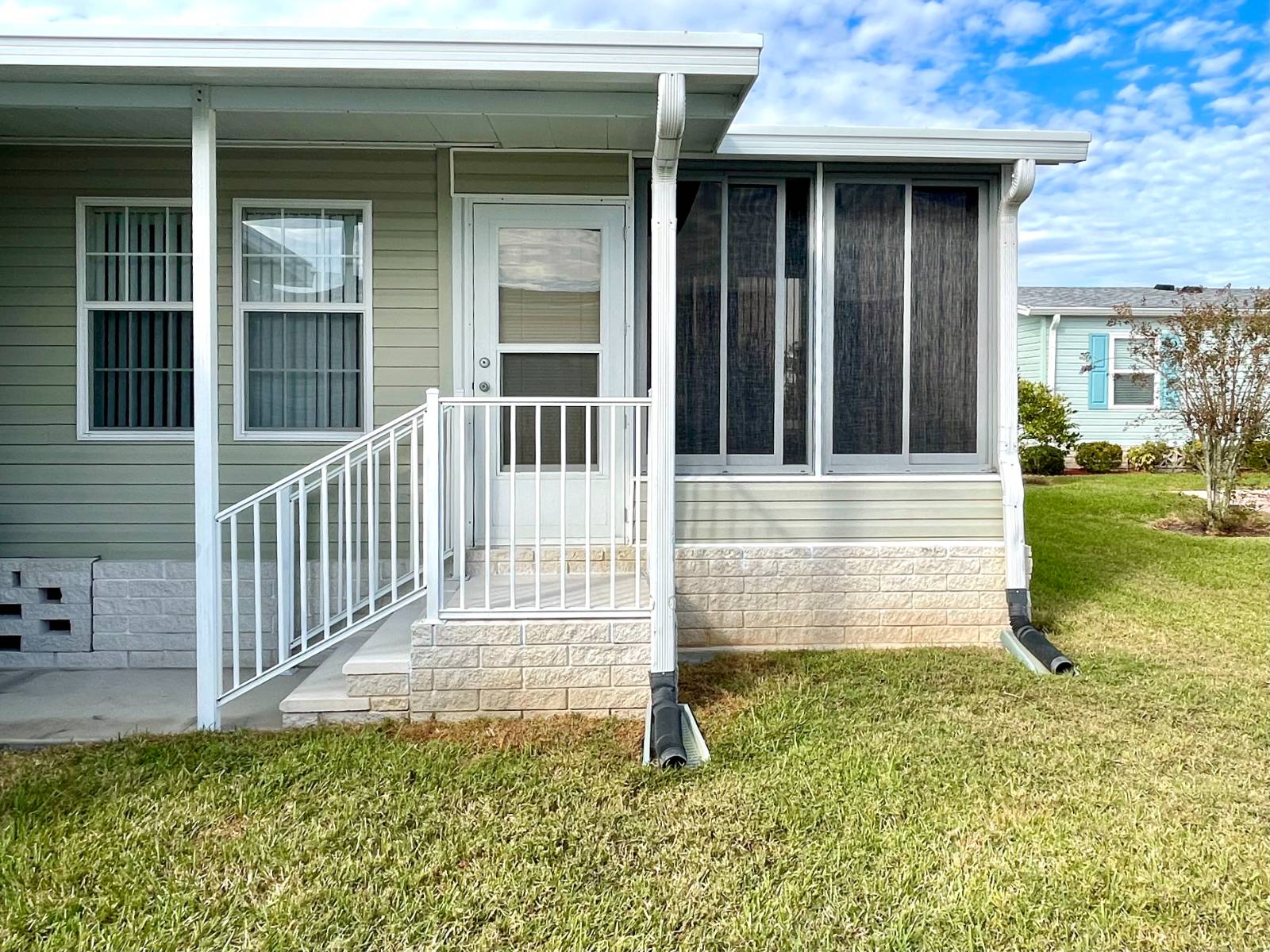 8604 26th Drive E, Palmetto, Florida 34221, 2 Bedrooms Bedrooms, ,2 BathroomsBathrooms,55-Plus Mobile Home,For Sale,26th Drive E,4280