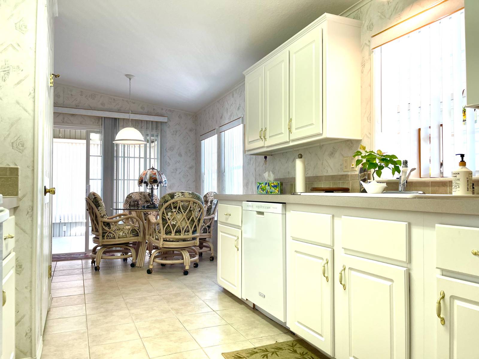 8604 26th Drive E, Palmetto, Florida 34221, 2 Bedrooms Bedrooms, ,2 BathroomsBathrooms,55-Plus Mobile Home,For Sale,26th Drive E,4280