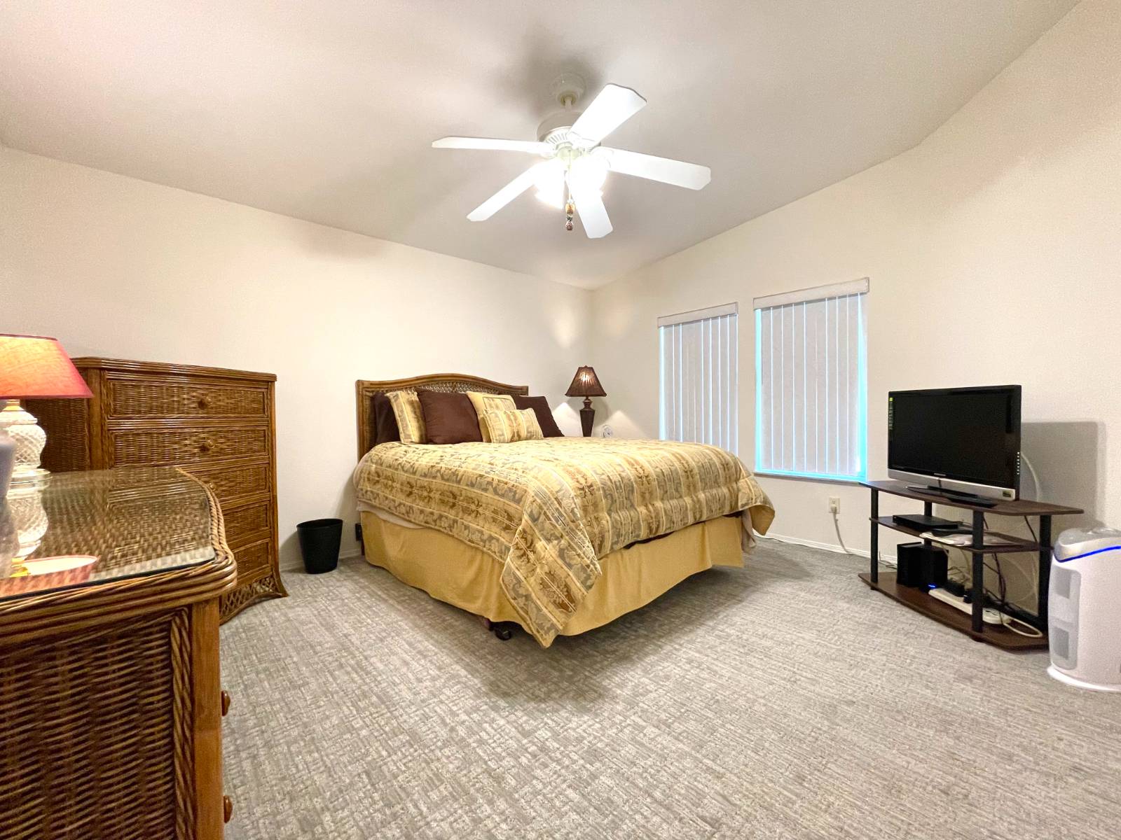 8604 26th Drive E, Palmetto, Florida 34221, 2 Bedrooms Bedrooms, ,2 BathroomsBathrooms,55-Plus Mobile Home,For Sale,26th Drive E,4280