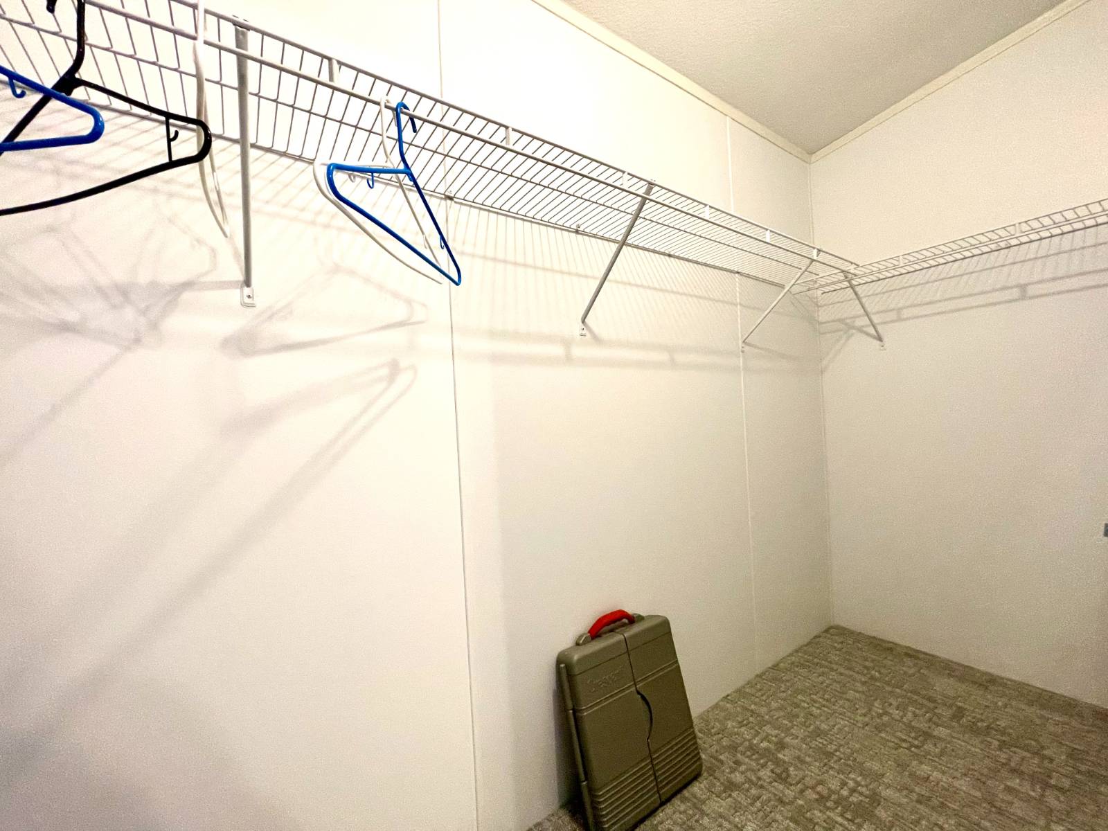 8604 26th Drive E, Palmetto, Florida 34221, 2 Bedrooms Bedrooms, ,2 BathroomsBathrooms,55-Plus Mobile Home,For Sale,26th Drive E,4280