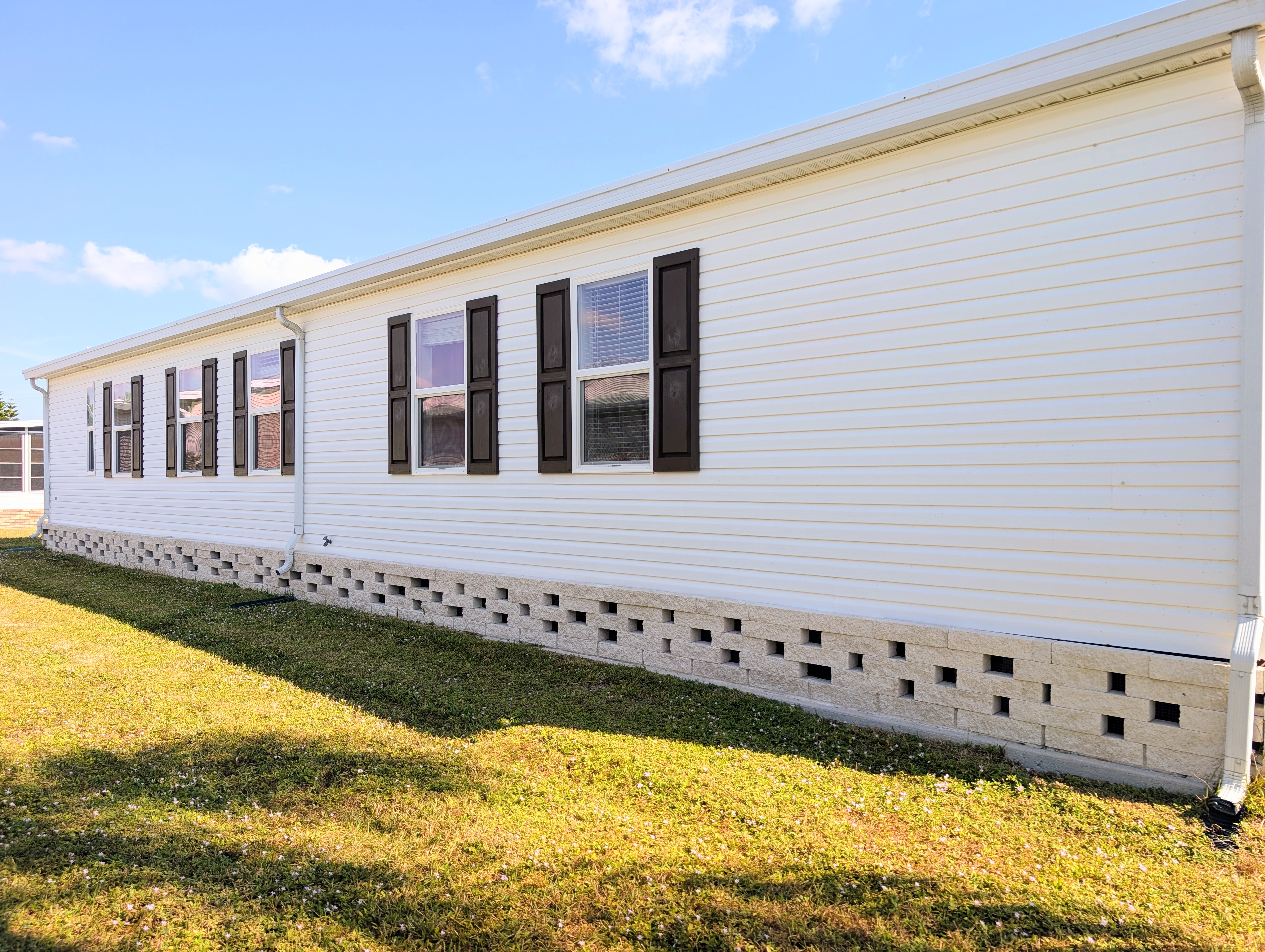 9910 Suncrest St, Parrish, Florida 34219, 3 Bedrooms Bedrooms, ,2 BathroomsBathrooms,55-Plus Mobile Home,For Sale,Suncrest St,4281