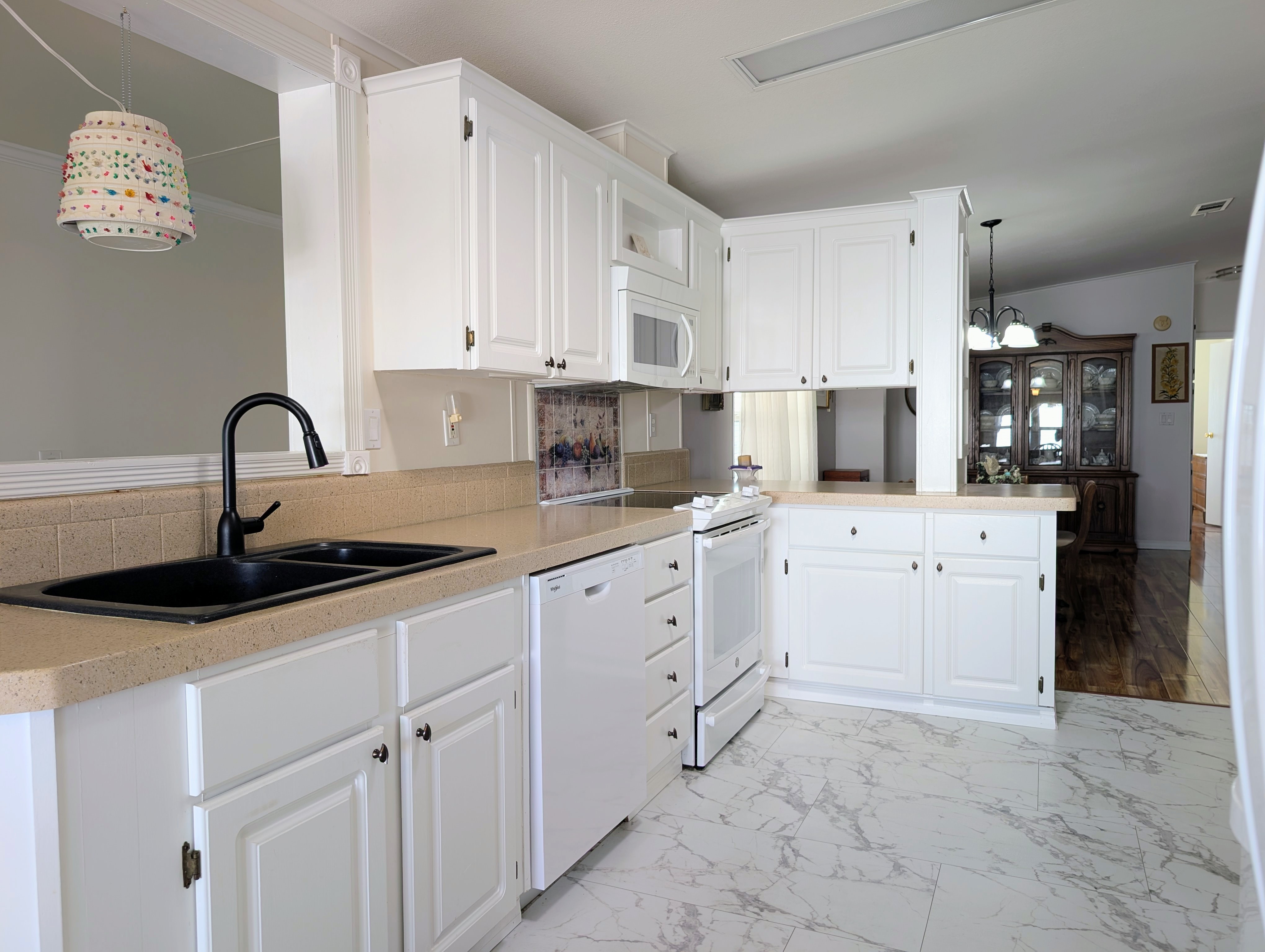 9910 Suncrest St, Parrish, Florida 34219, 3 Bedrooms Bedrooms, ,2 BathroomsBathrooms,55-Plus Mobile Home,For Sale,Suncrest St,4281