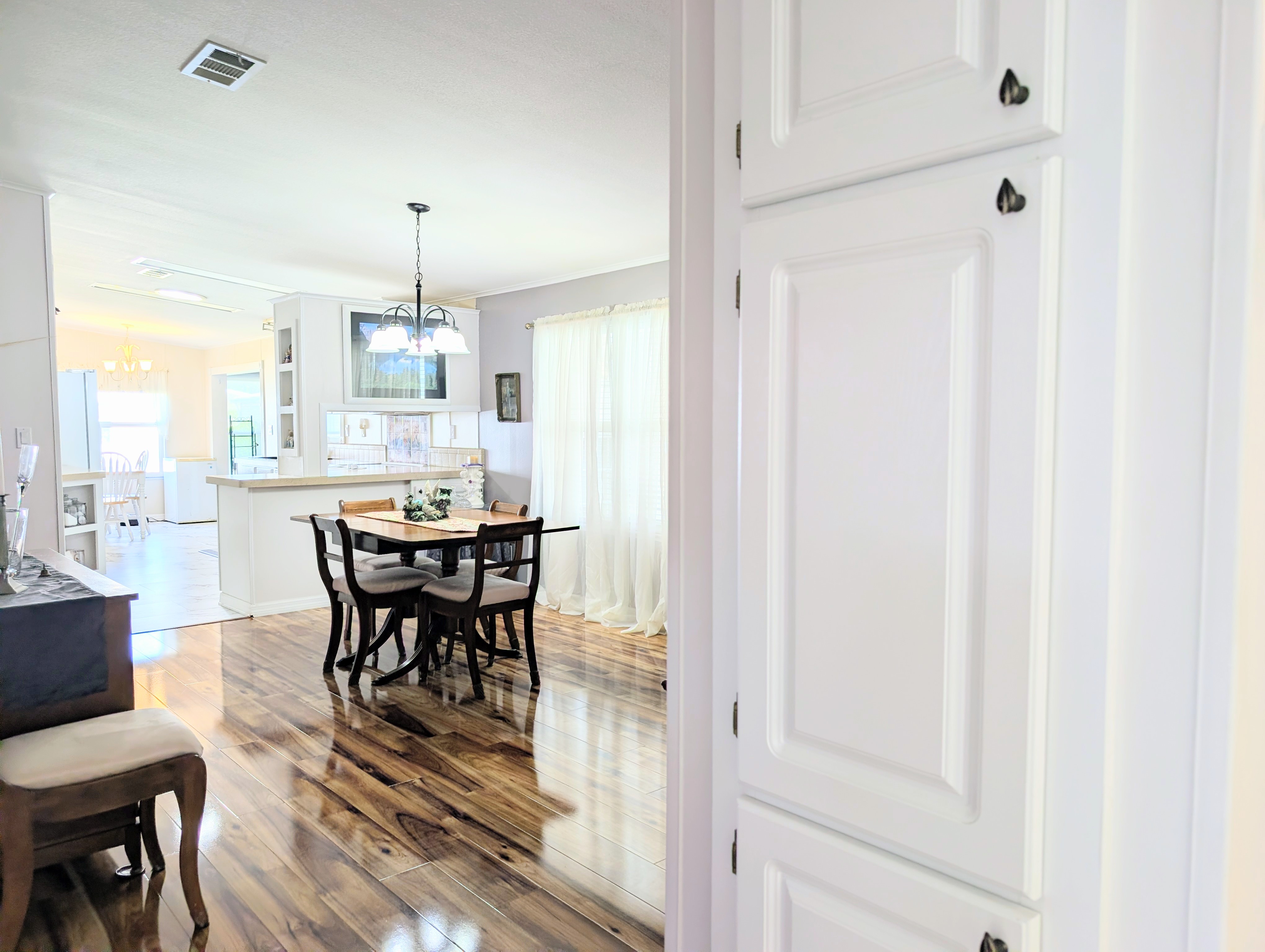 9910 Suncrest St, Parrish, Florida 34219, 3 Bedrooms Bedrooms, ,2 BathroomsBathrooms,55-Plus Mobile Home,For Sale,Suncrest St,4281